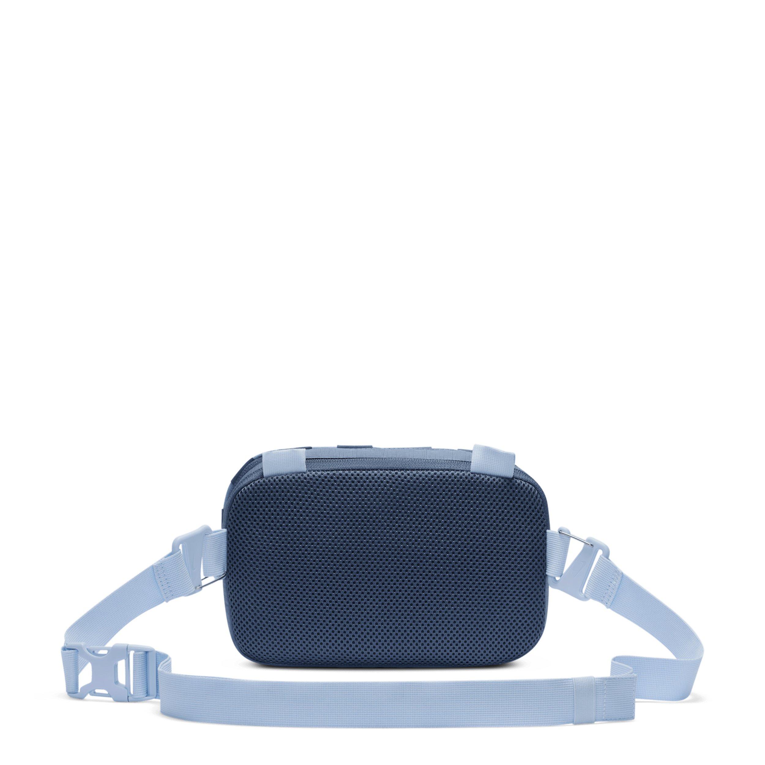 Nike Hayward Patrol Crossbody Bag - Diffused Blue/Hydrogen Blue/Hydrogen Blue - BLUE/BLUE/BLUE Thumbnail View 3