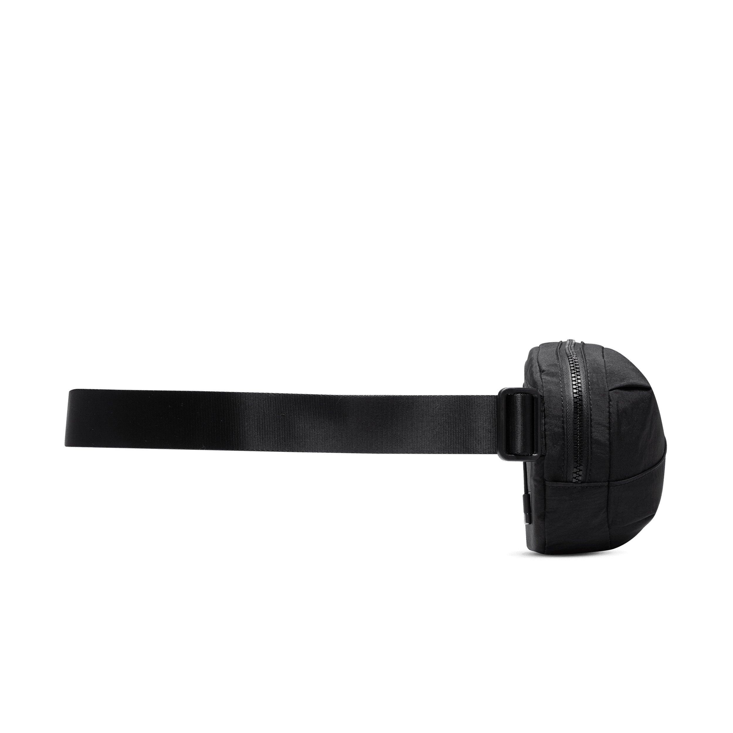 Nike Aura 2L Black/Black/Gunmetal Crossbody Bag