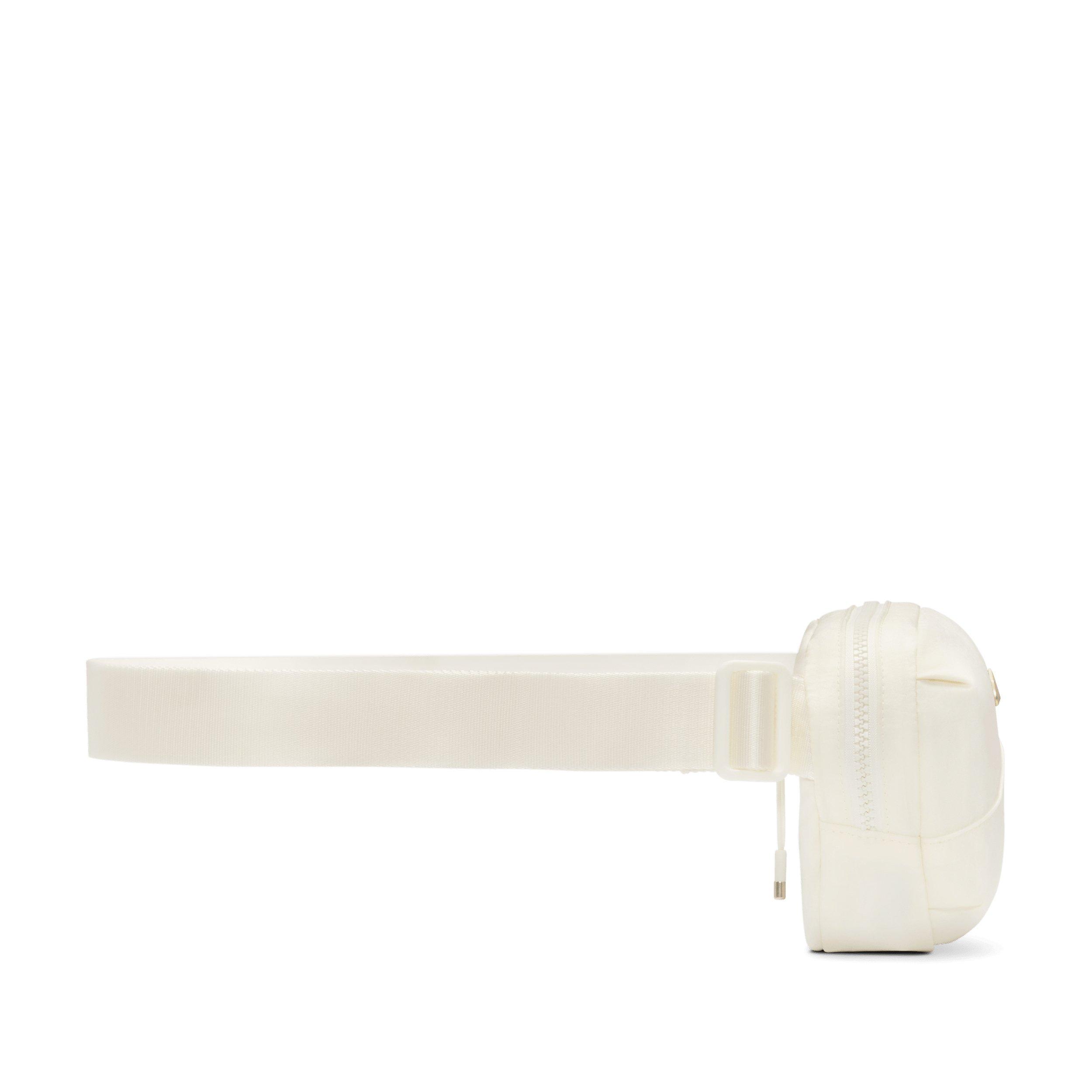 Nike Aura 2L Sail/Sail/Light Transparent Gold Crossbody Bag