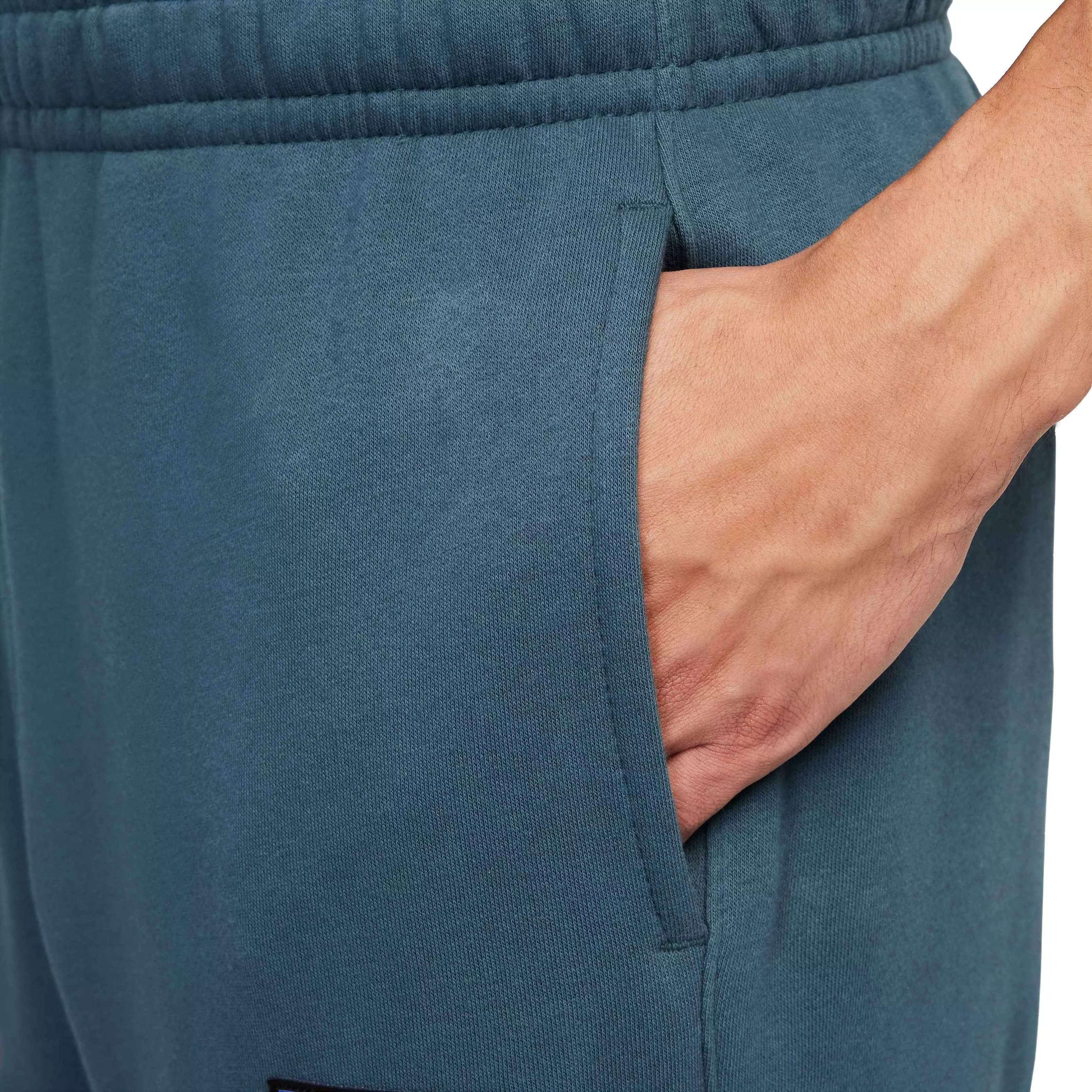 Nike Men's Club Fleece Cuff Pants - Green - GREEN