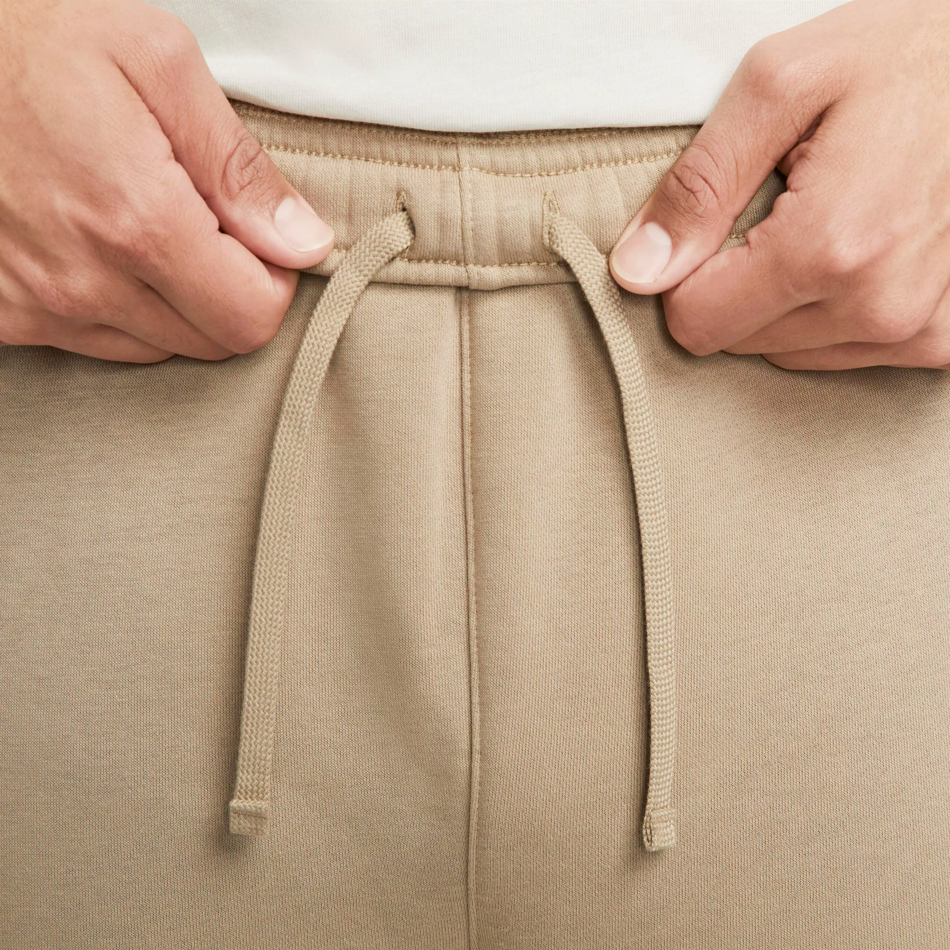 Nike Men's Sportswear Club Fleece Cargo Pants-Khaki - KHAKI