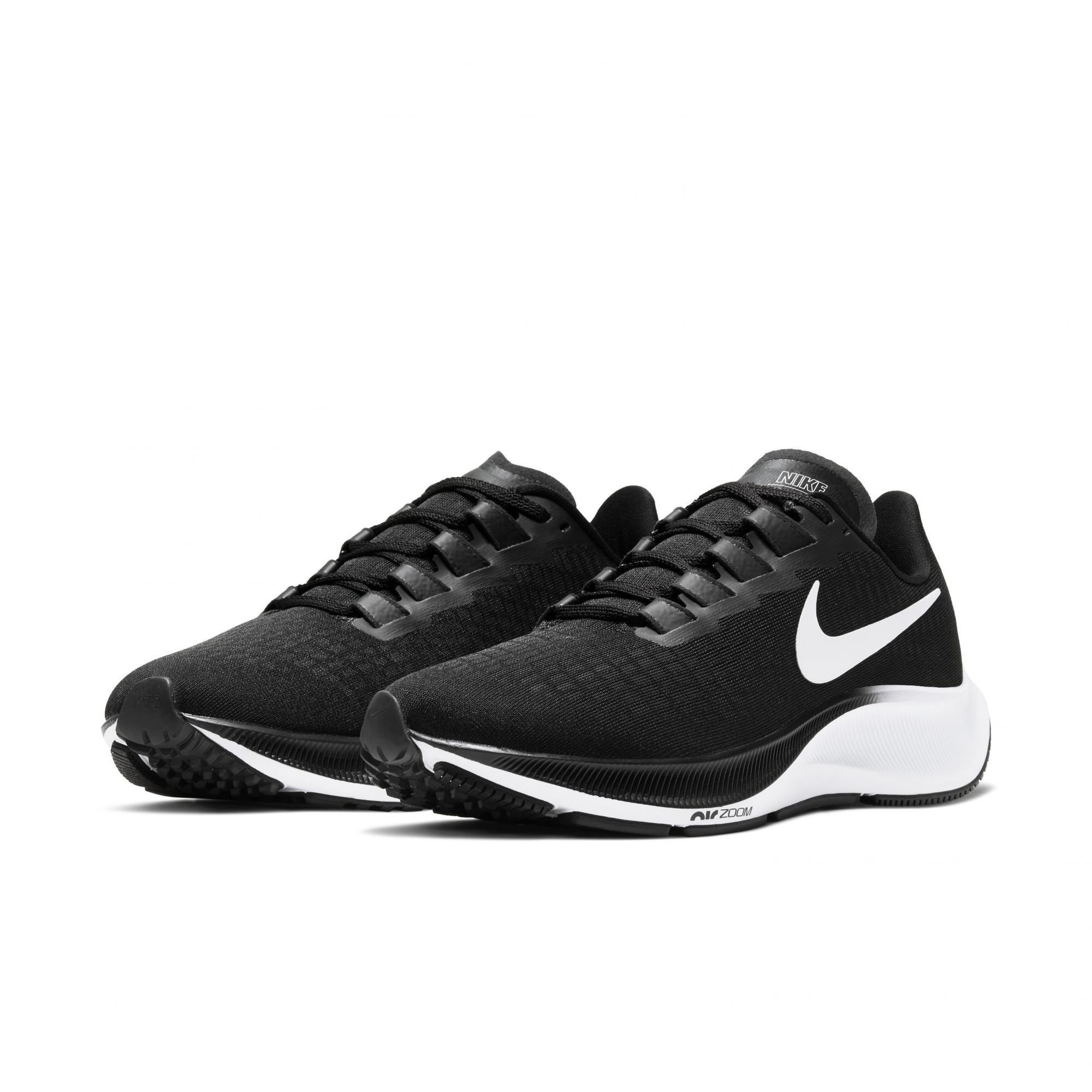 Nike Air Zoom Pegasus 37 "Black/White" Women's Running Shoe - BLACK/WHITE Thumbnail View 5
