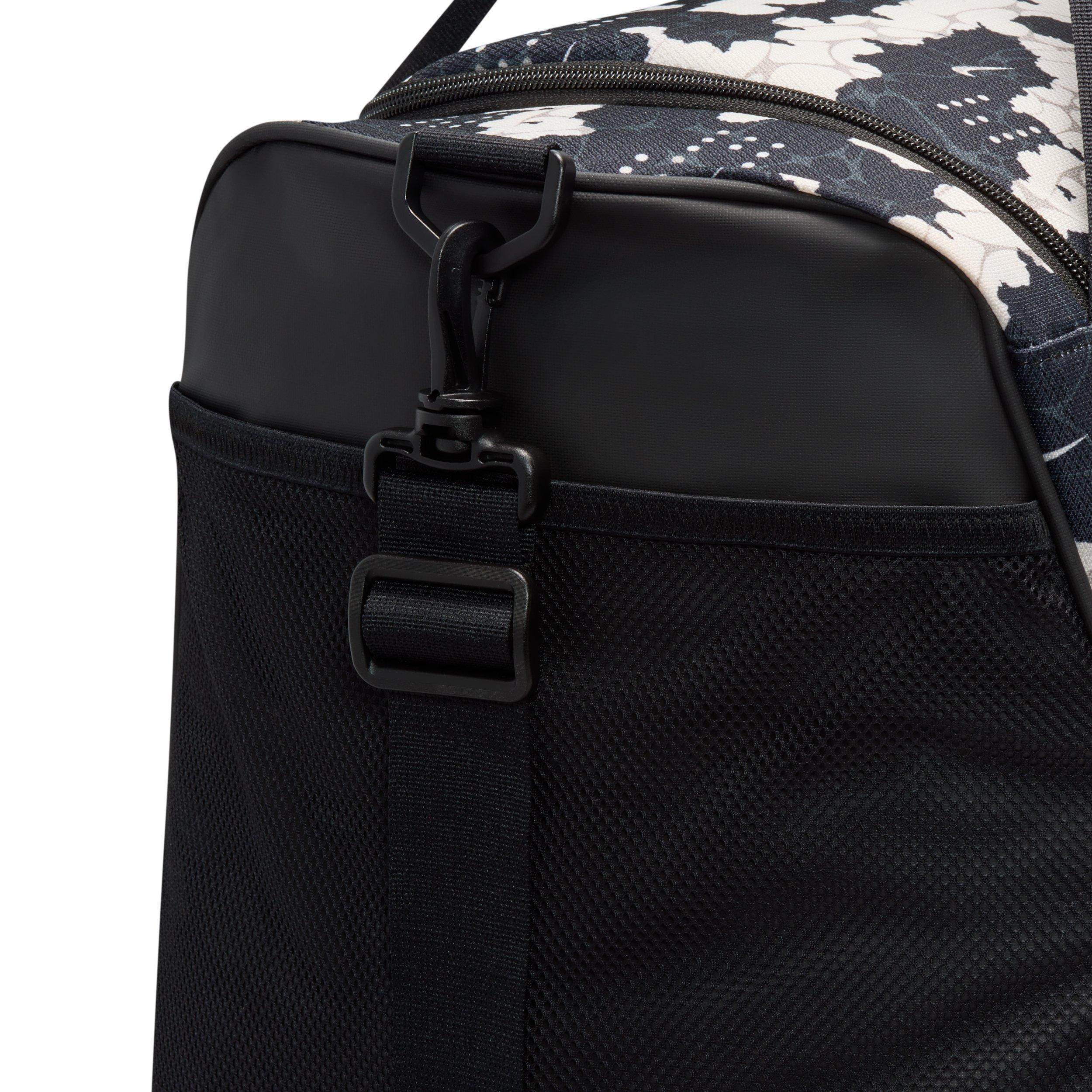 Nike Brasilia Medium All Over Print Training Duffel Bag - Chalk/Black/White - CHALK/BLACK/WHITE Thumbnail View 8