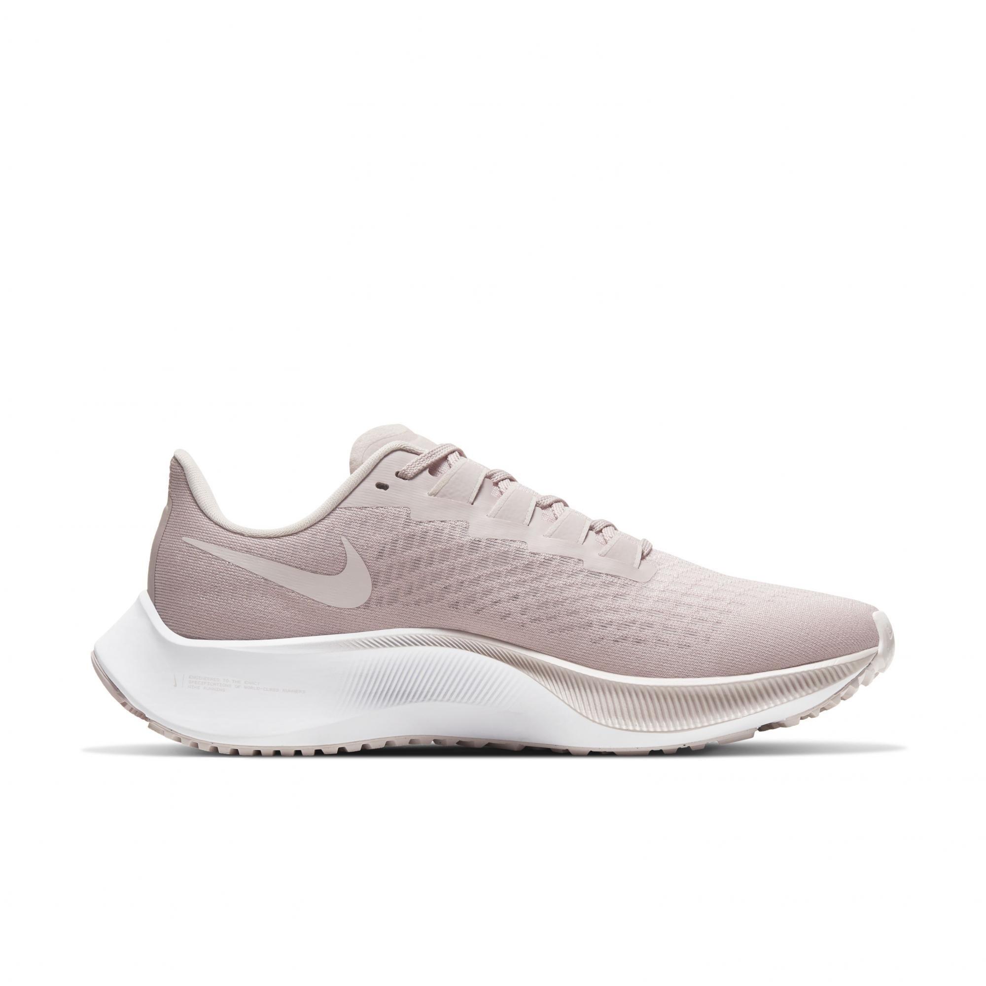 Nike Air Zoom Pegasus 37 Nike Air Zoom Pegasus 37