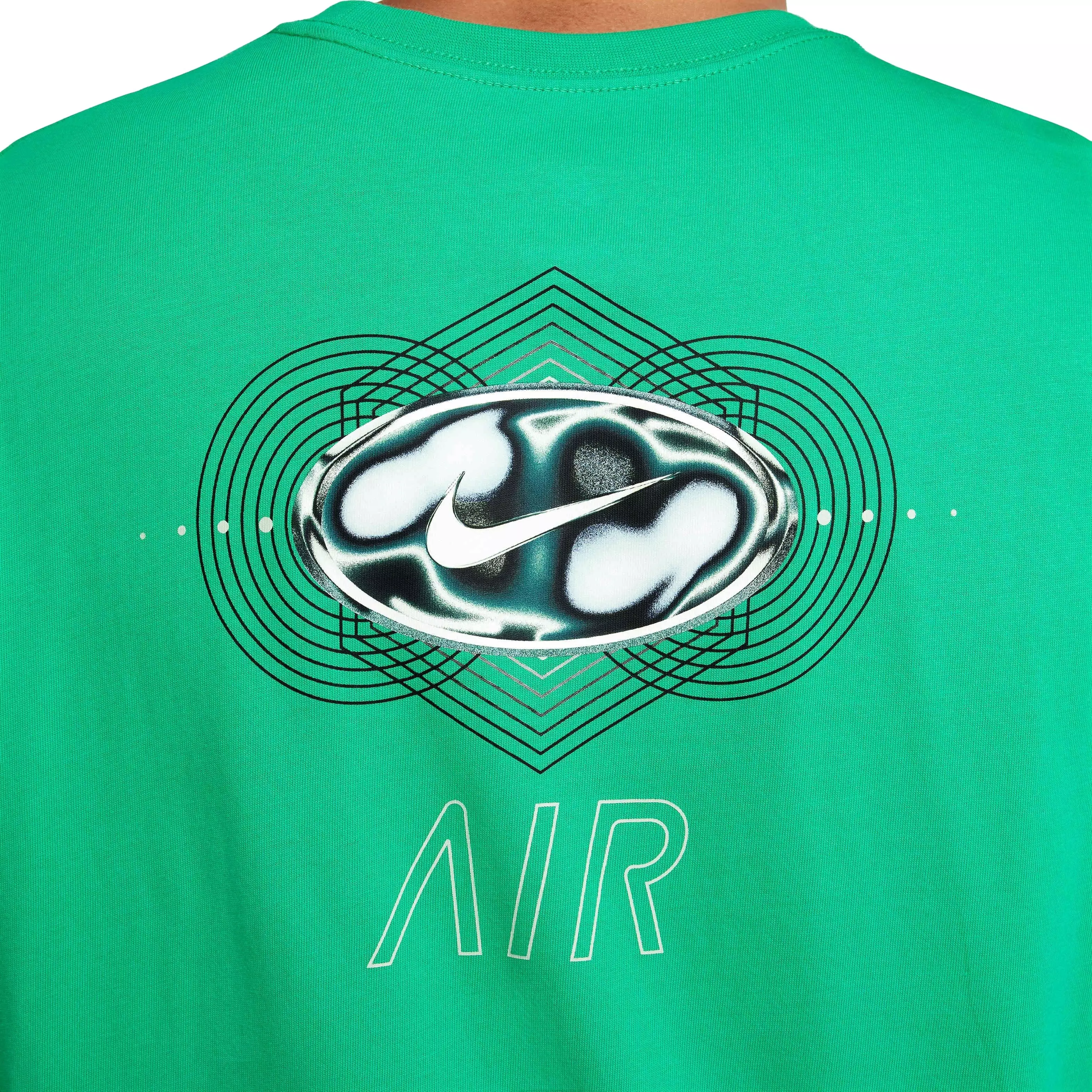 Nike Men's Sportswear Relaxed Max90 T-Shirt - GREEN