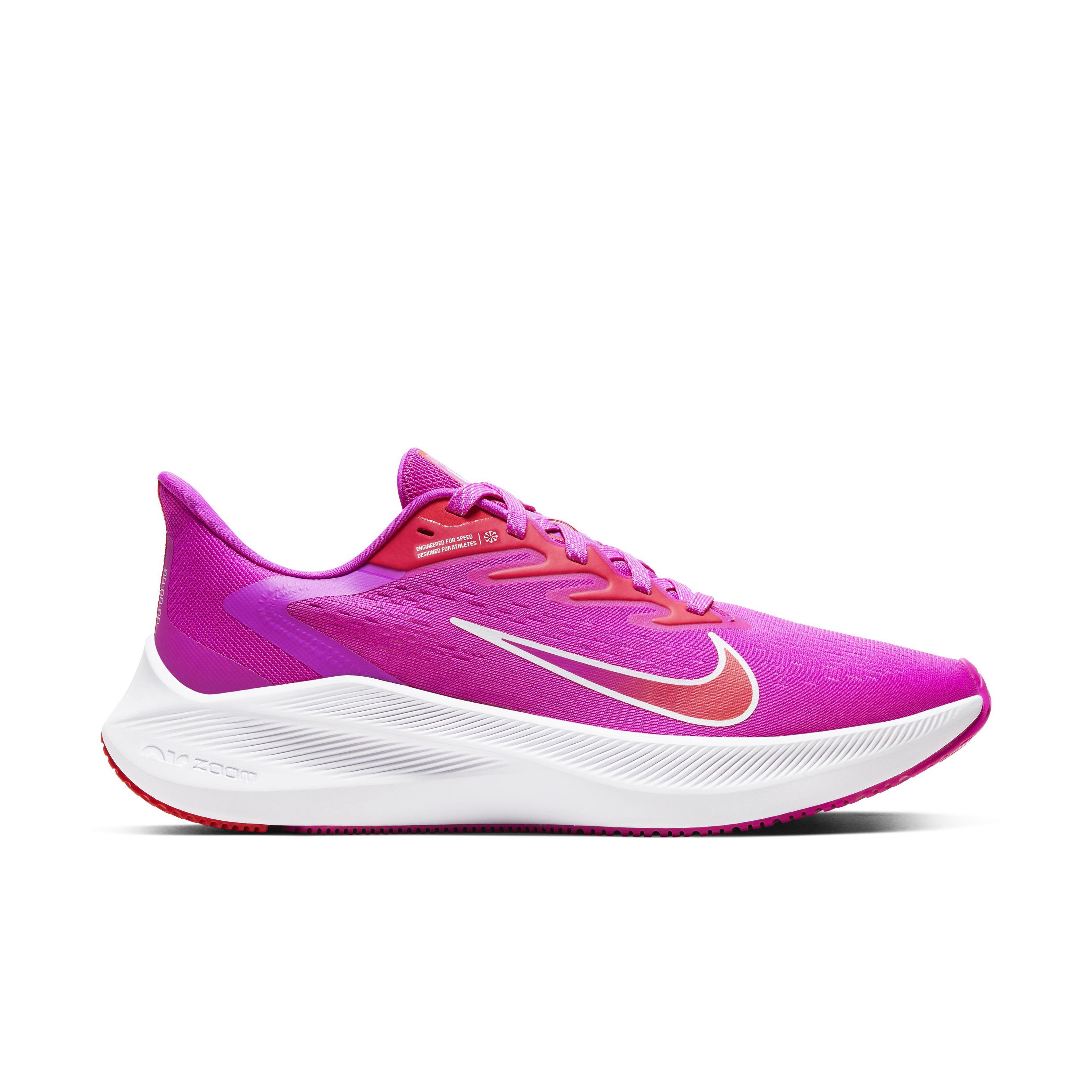 nike winflo pink