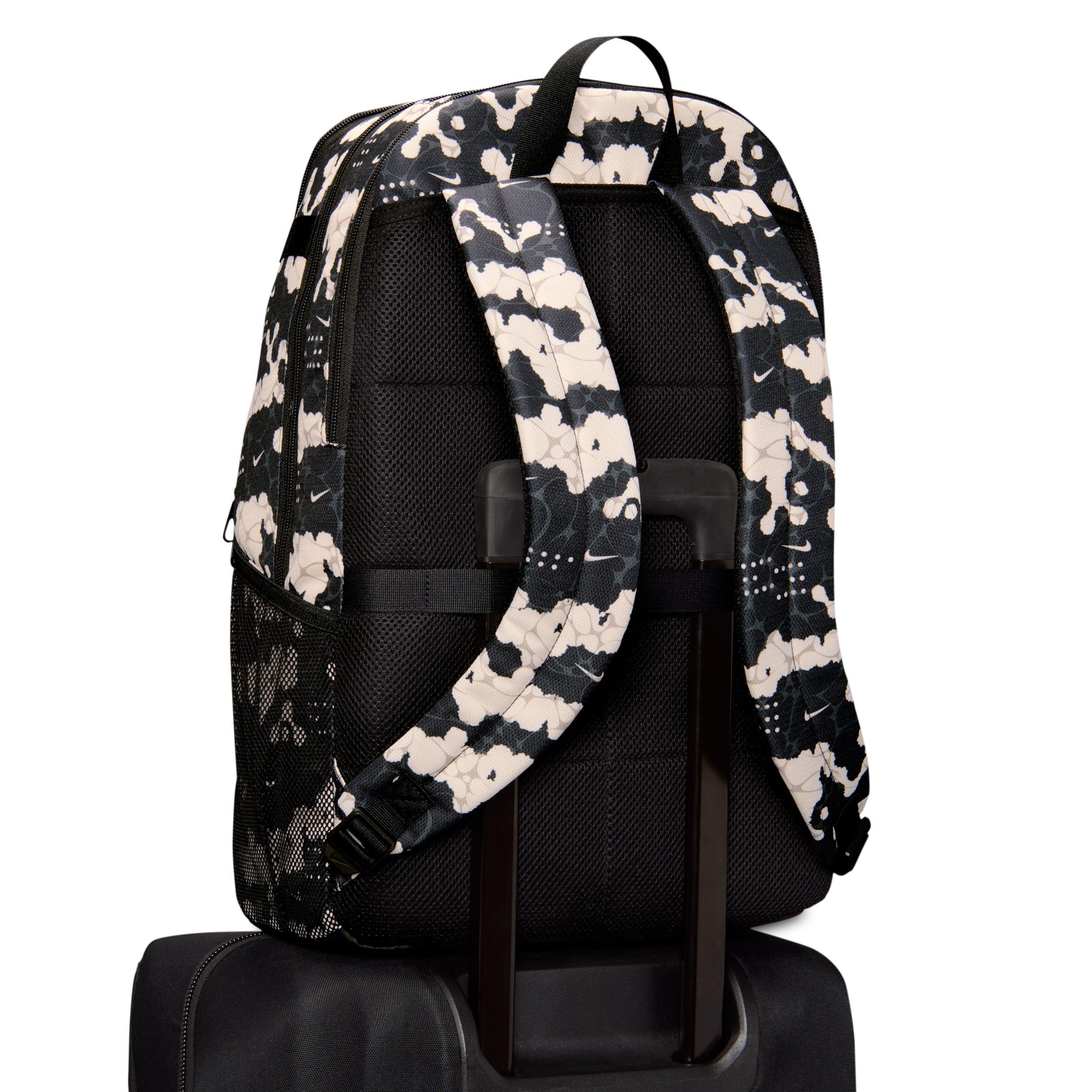 Nike Brasilia Extra Large All Over Print Backpack - Chalk/Black/White - CHALK/BLACK/WHITE Thumbnail View 10