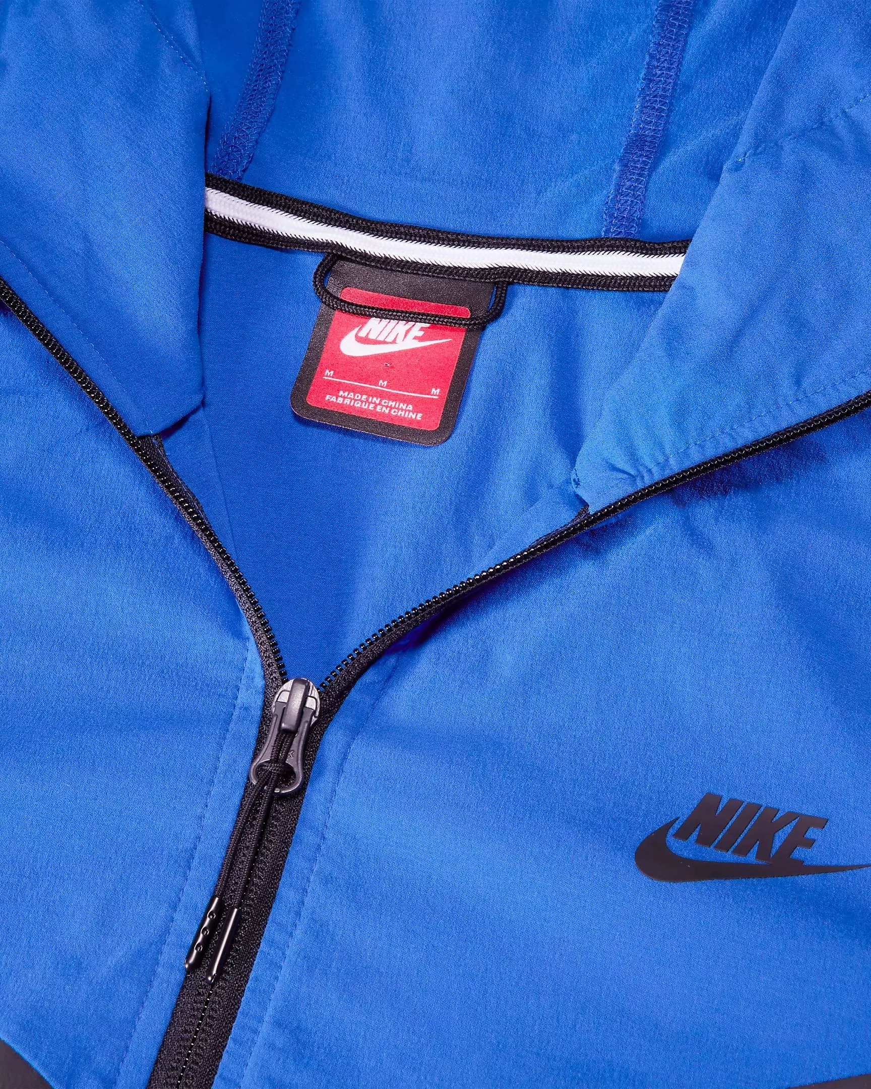 Nike Men's Tech Woven Jacket - ROYAL