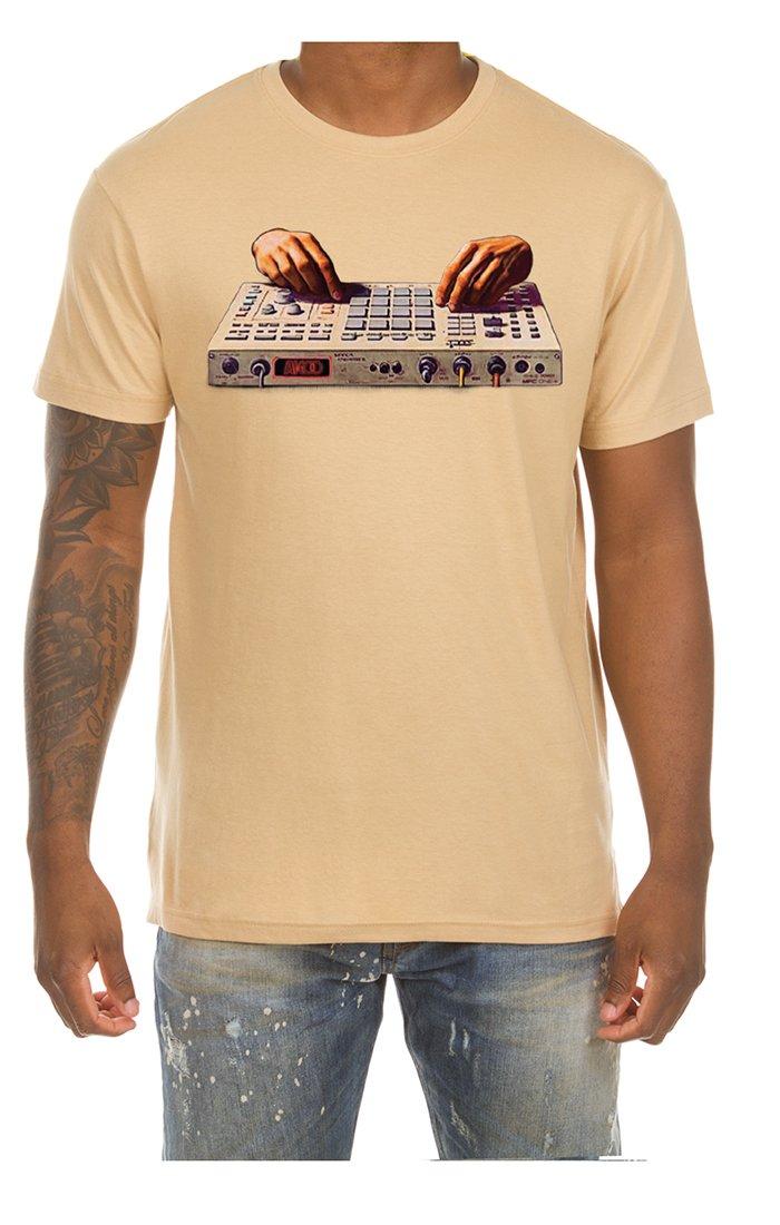AKOO Men's Soundwave Short Sleeve Graphic Tee - SAND Thumbnail View 1