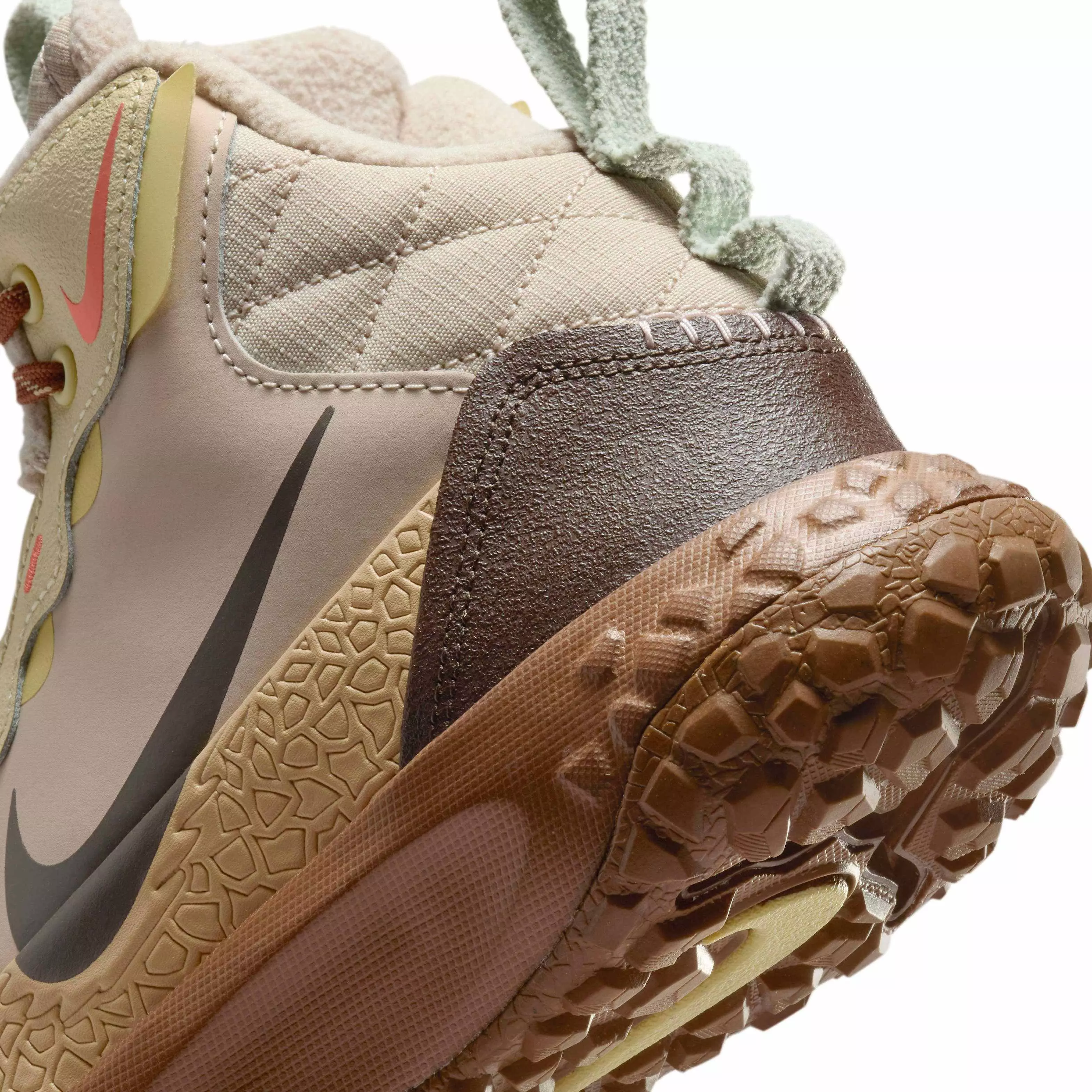 Nike Terrascout "Sanddrift/Light British Tan/Seafoam/Baroque Brown" Grade School Boys' Boot - SANDDRIFT/LT TAN/SEAFOAM/BROWN