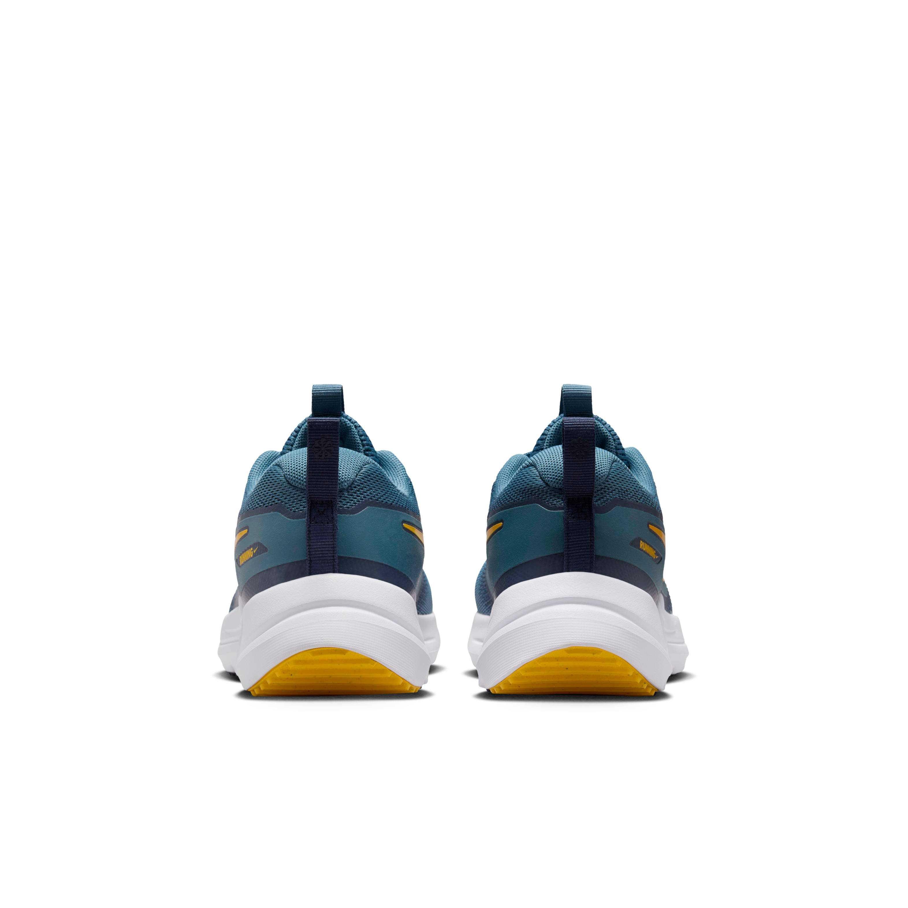 Nike Cosmic Runner Grade School Boys' "Smokey Blue/Thunder Blue/White/University Gold" Running Shoe