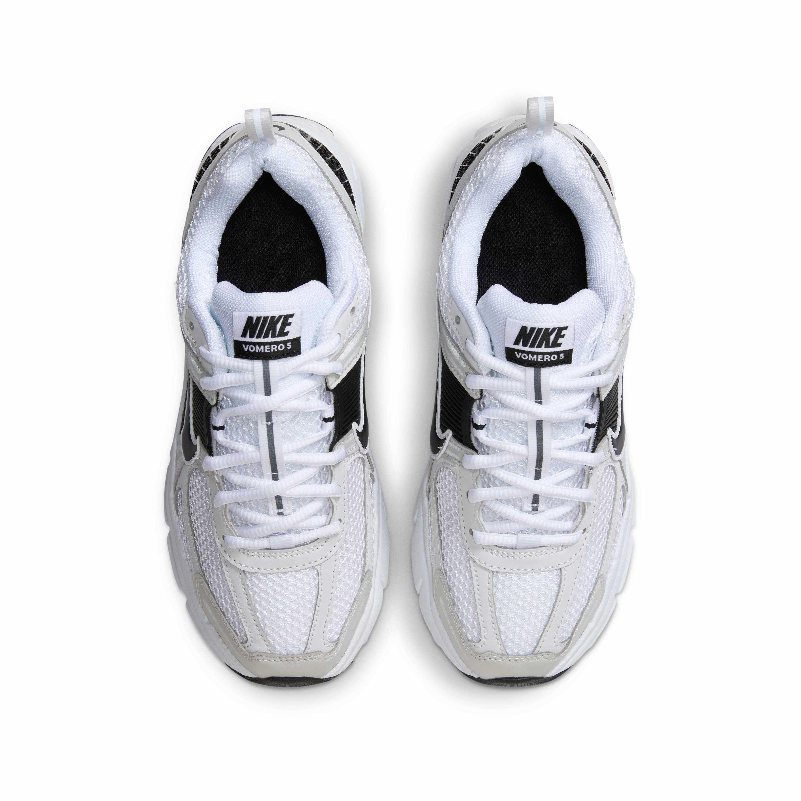 Nike Vomero 5 Grade School Boys' "White/Platinum Tint/Metallic Platinum/Black" Shoe