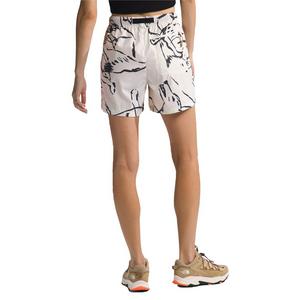 The North Face Women's Class V Pathfinder Belted Shorts