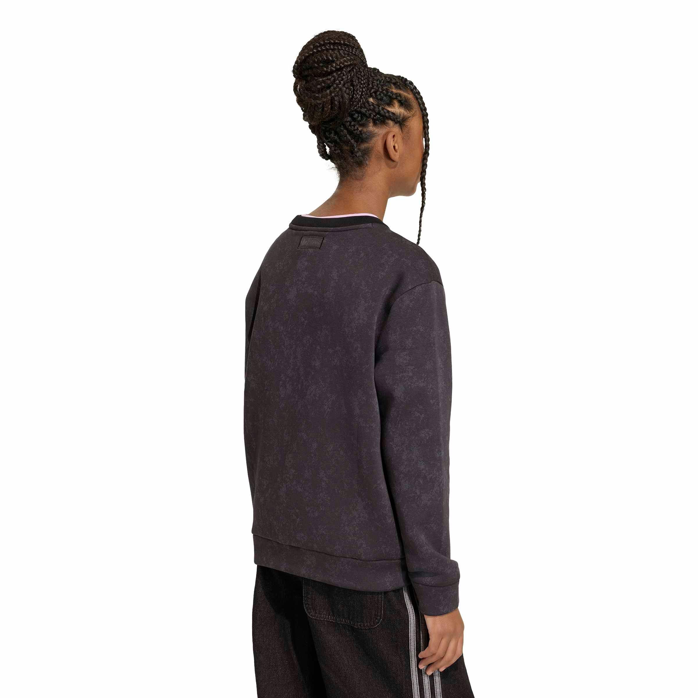 adidas Originals Big Girls' Disney Villains Loose Washed GFX Crew Sweatshirt - Black - BLACK