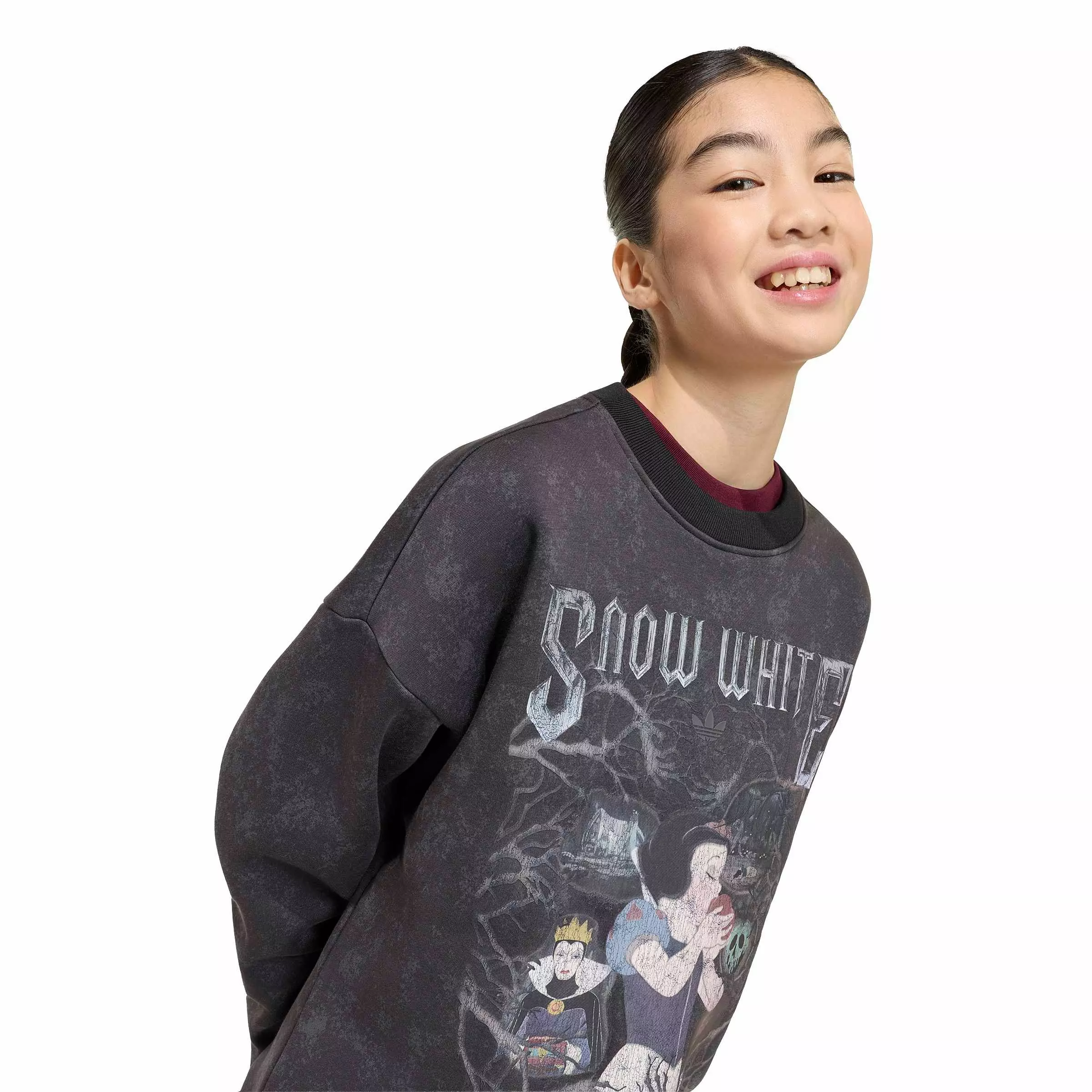 adidas Originals Big Girls' Disney Villains Oversized Washed Tee Shirt - Black - BLACK
