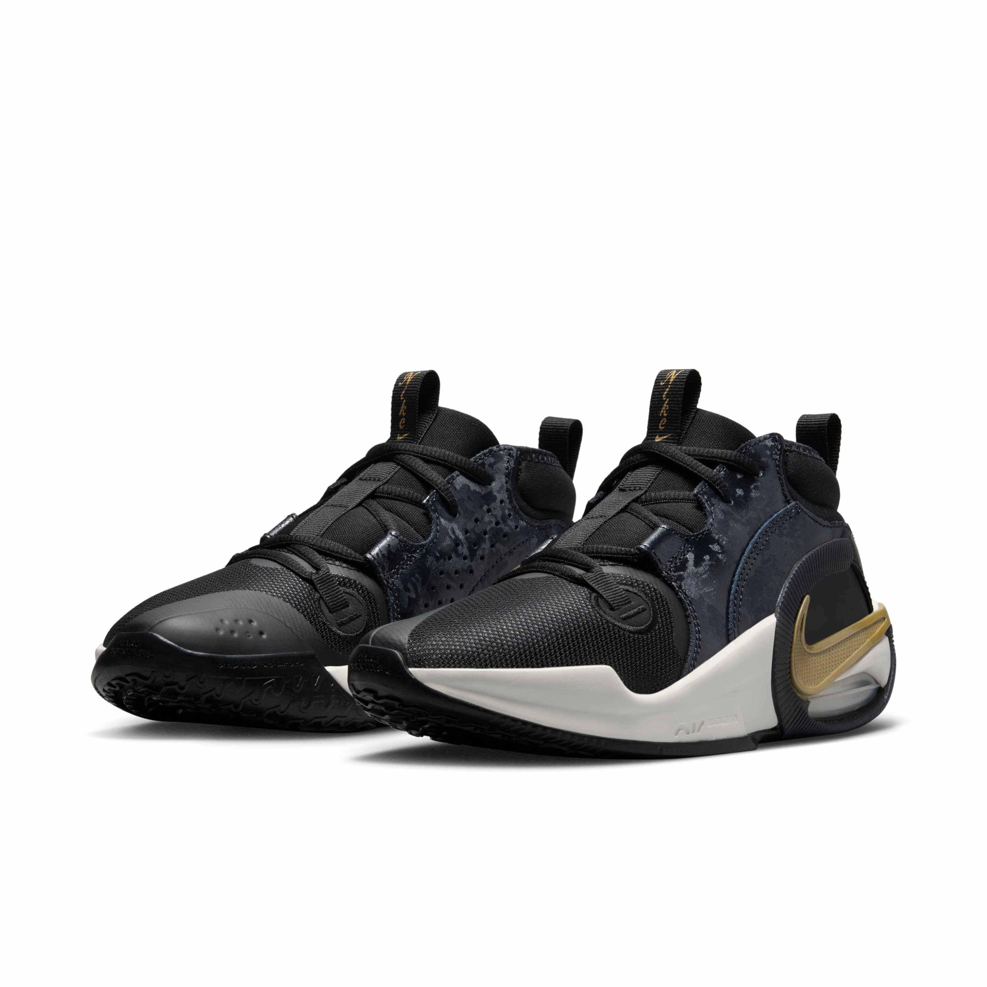 Nike Air Zoom Crossover 2 "Black/Pale Ivory/Metallic Gold" Grade School Boys' Basketball Shoe