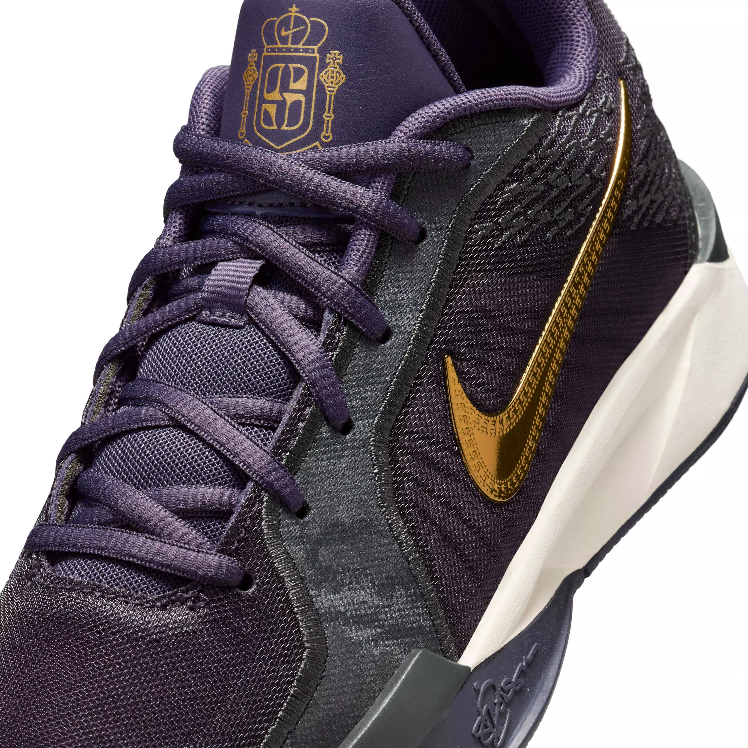 Nike Sabrina 2 "Dark Raisin/Anthracite/Pale Ivory/Metallic Gold" Grade School Boys' Basketball Shoe - DK RAISIN/ANTHRACITE/IVORY/GOLD