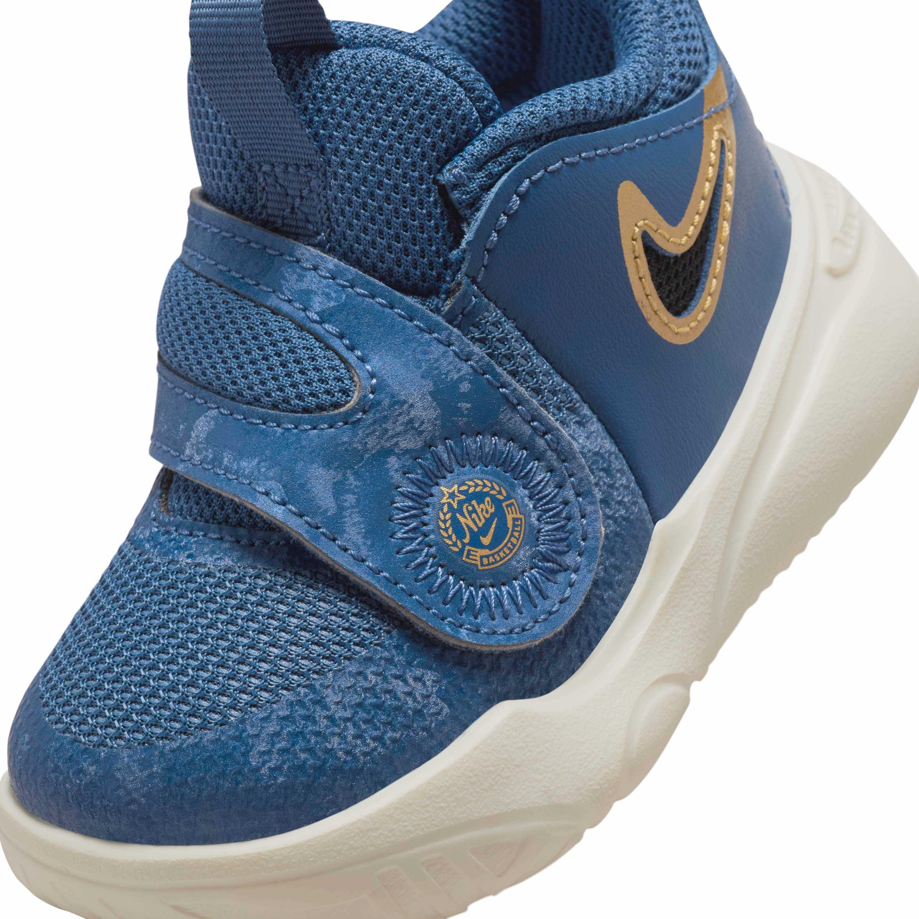 Nike Team Hustle D 11 "Mystic Navy/Pale Ivory/Metallic Gold/Black" Infant Boys' Basketball Shoe - NAVY/IVORY/GOLD/BLACK Thumbnail View 7