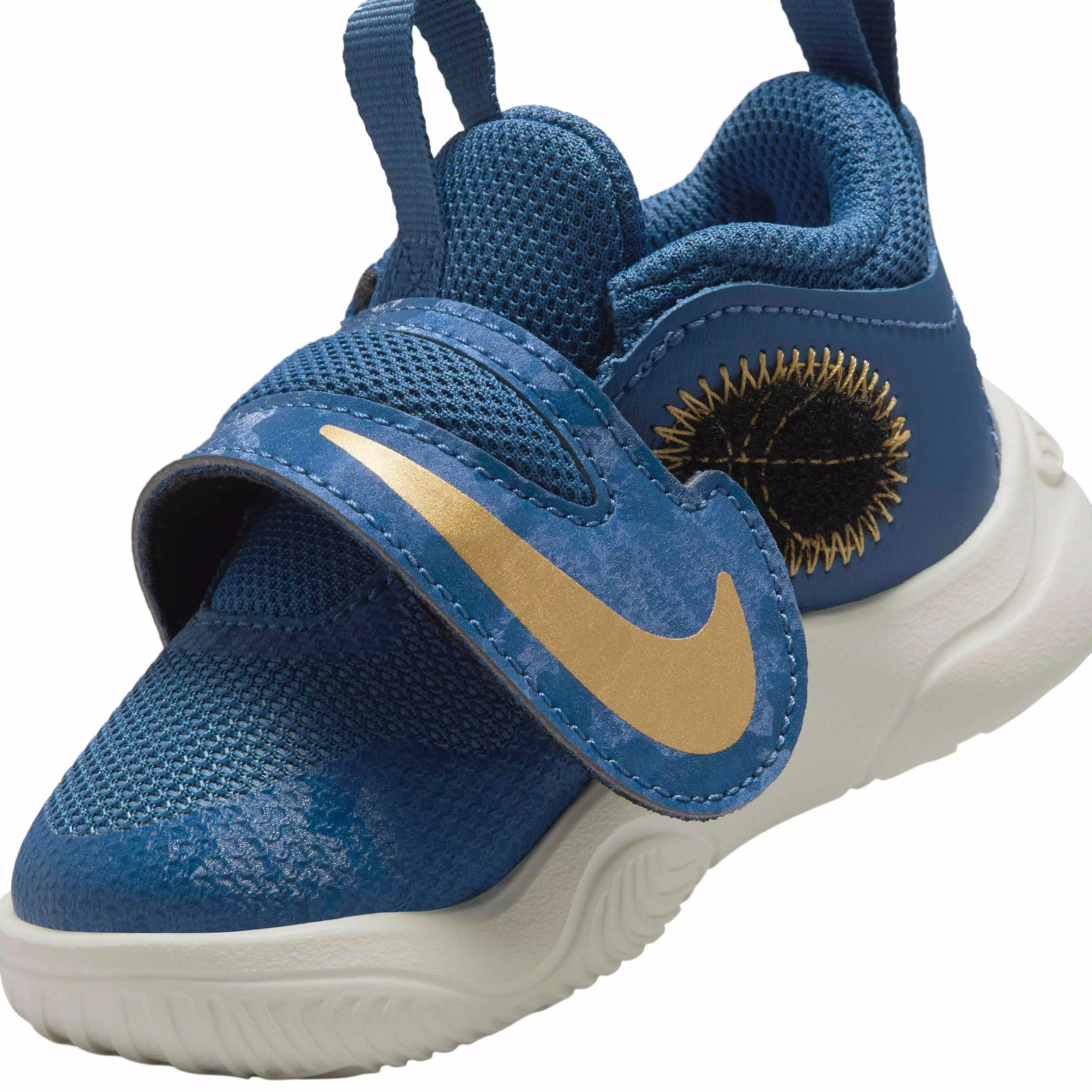 Nike Team Hustle D 11 "Mystic Navy/Pale Ivory/Metallic Gold/Black" Infant Boys' Basketball Shoe - NAVY/IVORY/GOLD/BLACK