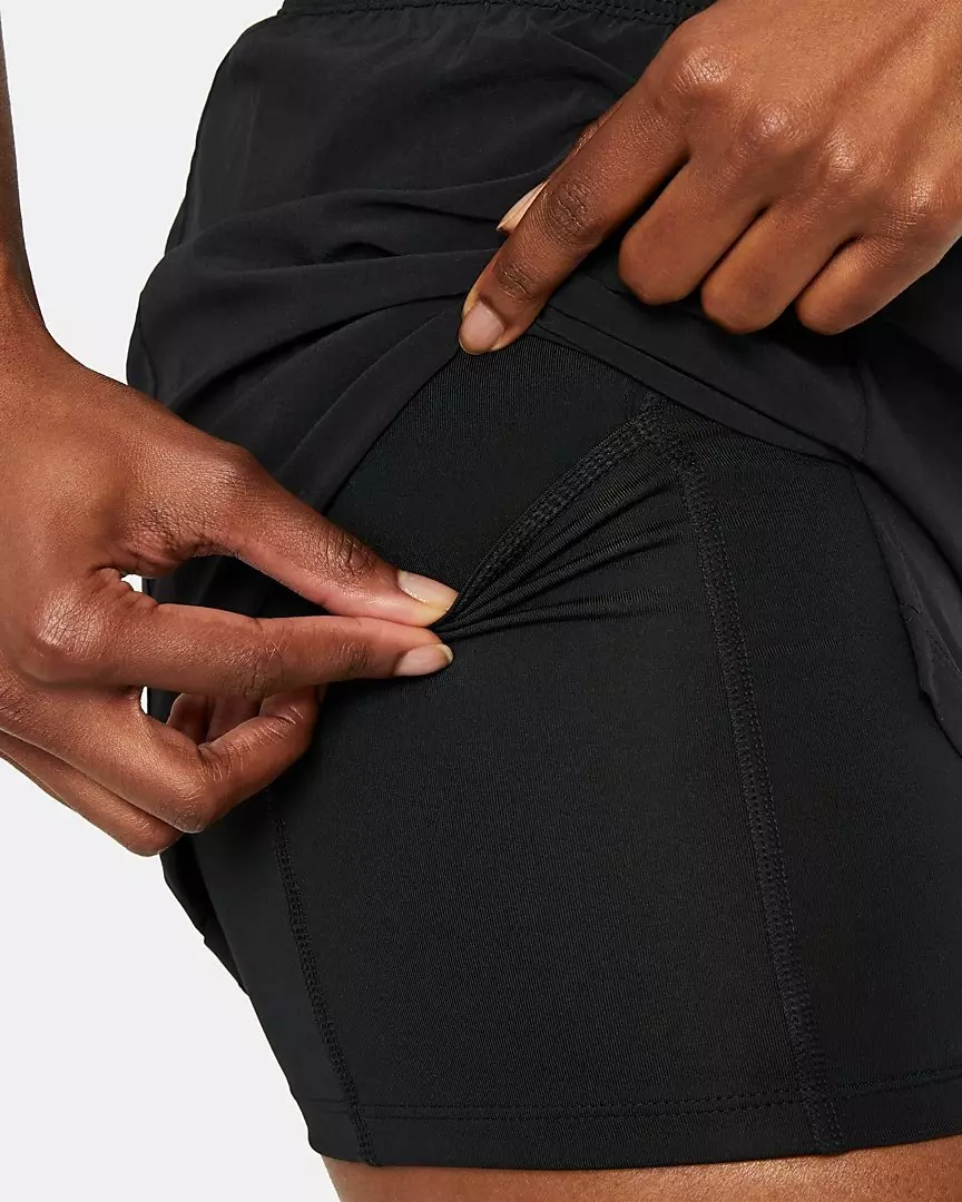 Nike Women's Flex Essential 2-in-1 Training Shorts - BLACK