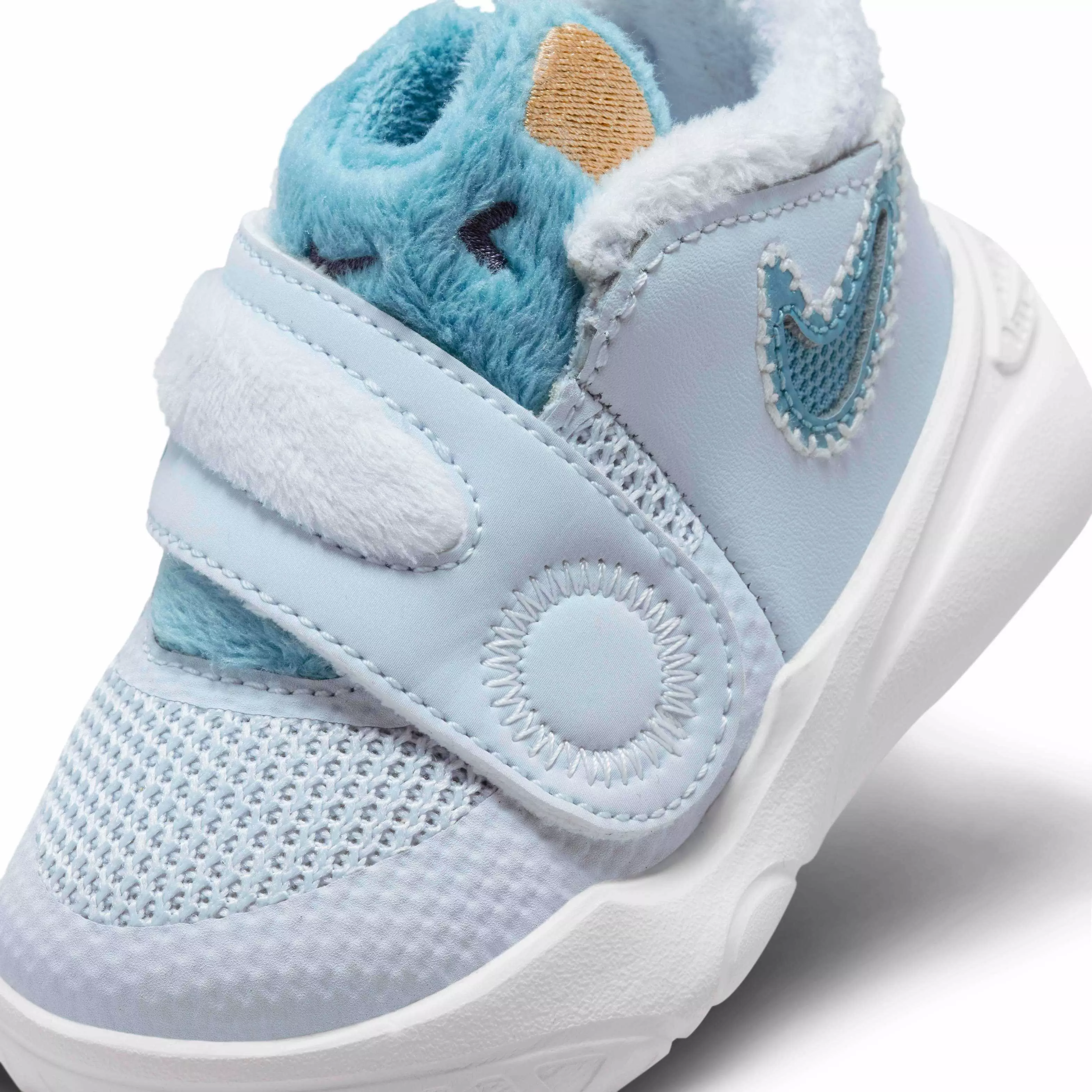 Nike Team Hustle D 11 "Grey/Summit White/Gold/Denim Turquoise" Infant Boys' Basketball Shoe - GREY/WHITE/GOLD/TURQUOISE