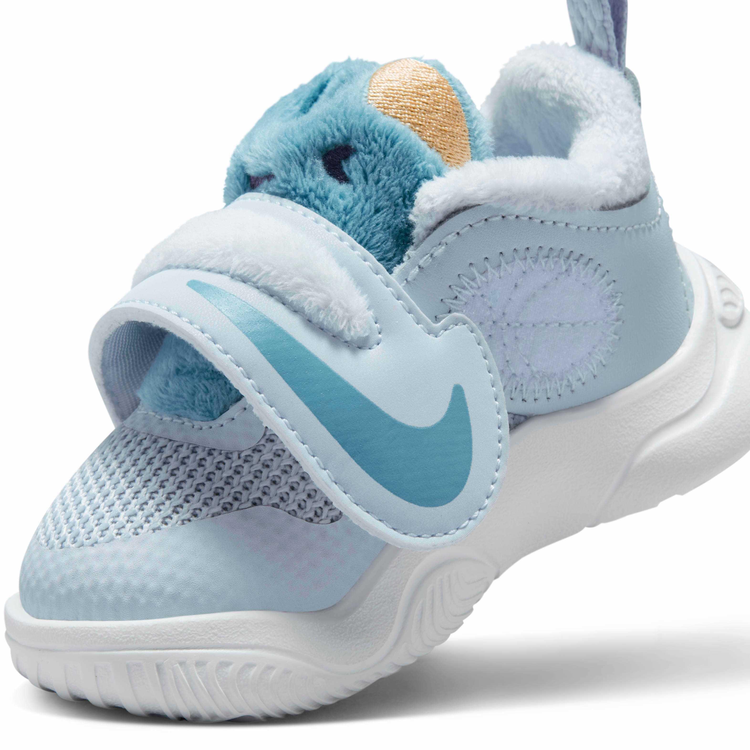 Nike Team Hustle D 11 Infant Boys' "Grey/White/Gold/Turquoise" Infant Boys' Basketball Shoe