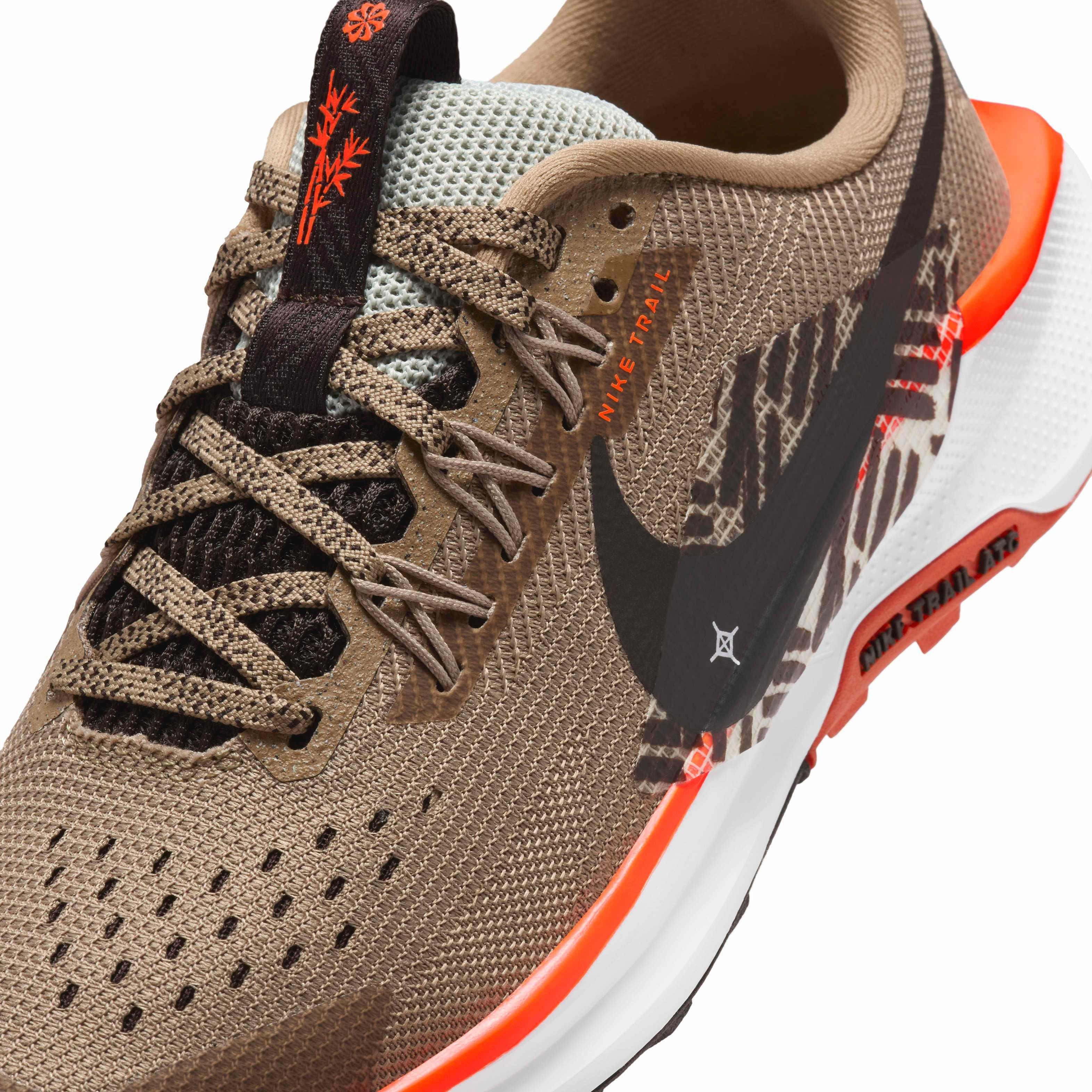 Nike Pegasus Trail 5 Grade School Boys' "Khaki/Hyper Crimson/Coral/Velvet Brown" Trail Running Shoe