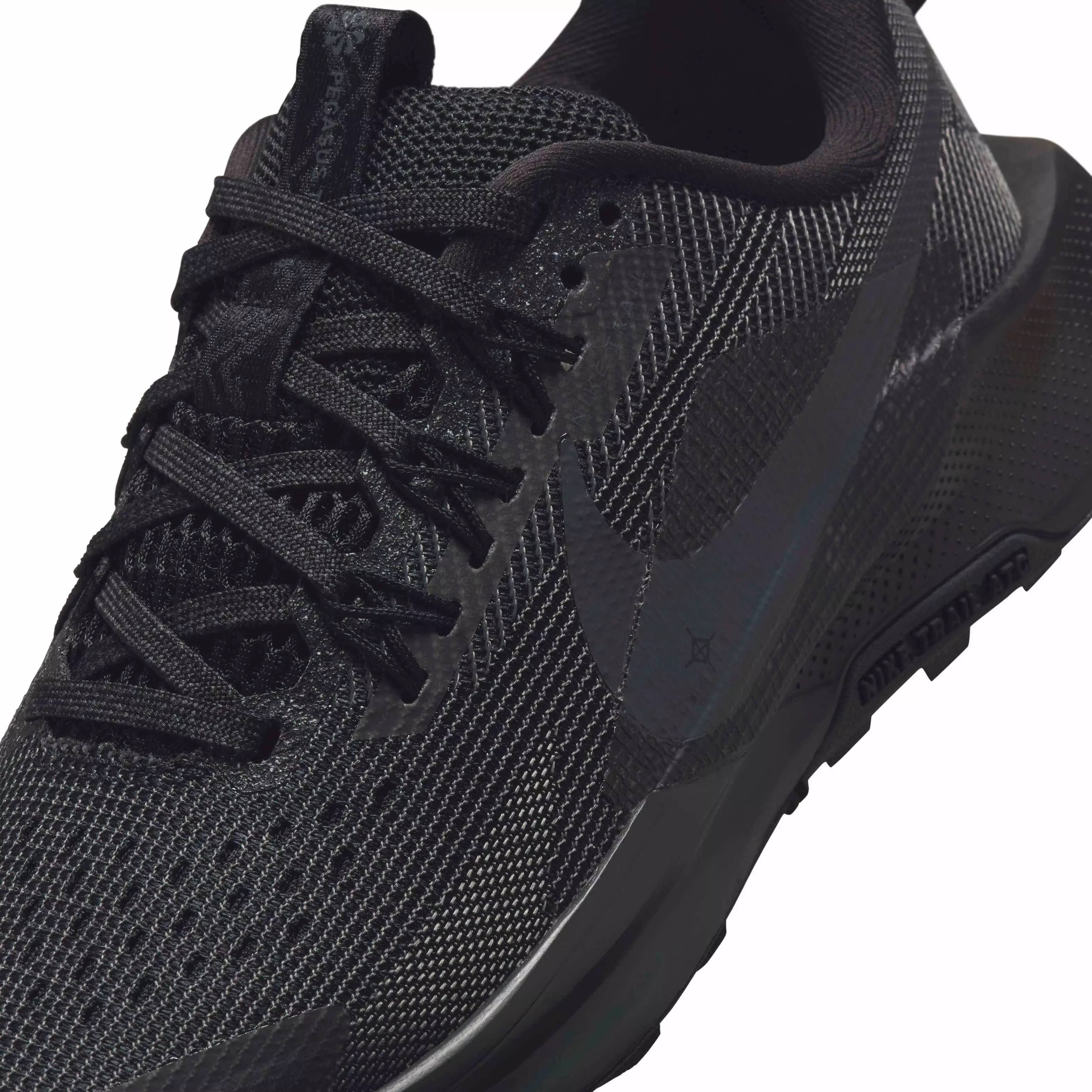 Nike Pegasus Trail 5 "Black/Wolf Grey/Anthracite" Grade School Boys' Trail Running Shoe - BLACK/GREY/ANTHRACITE