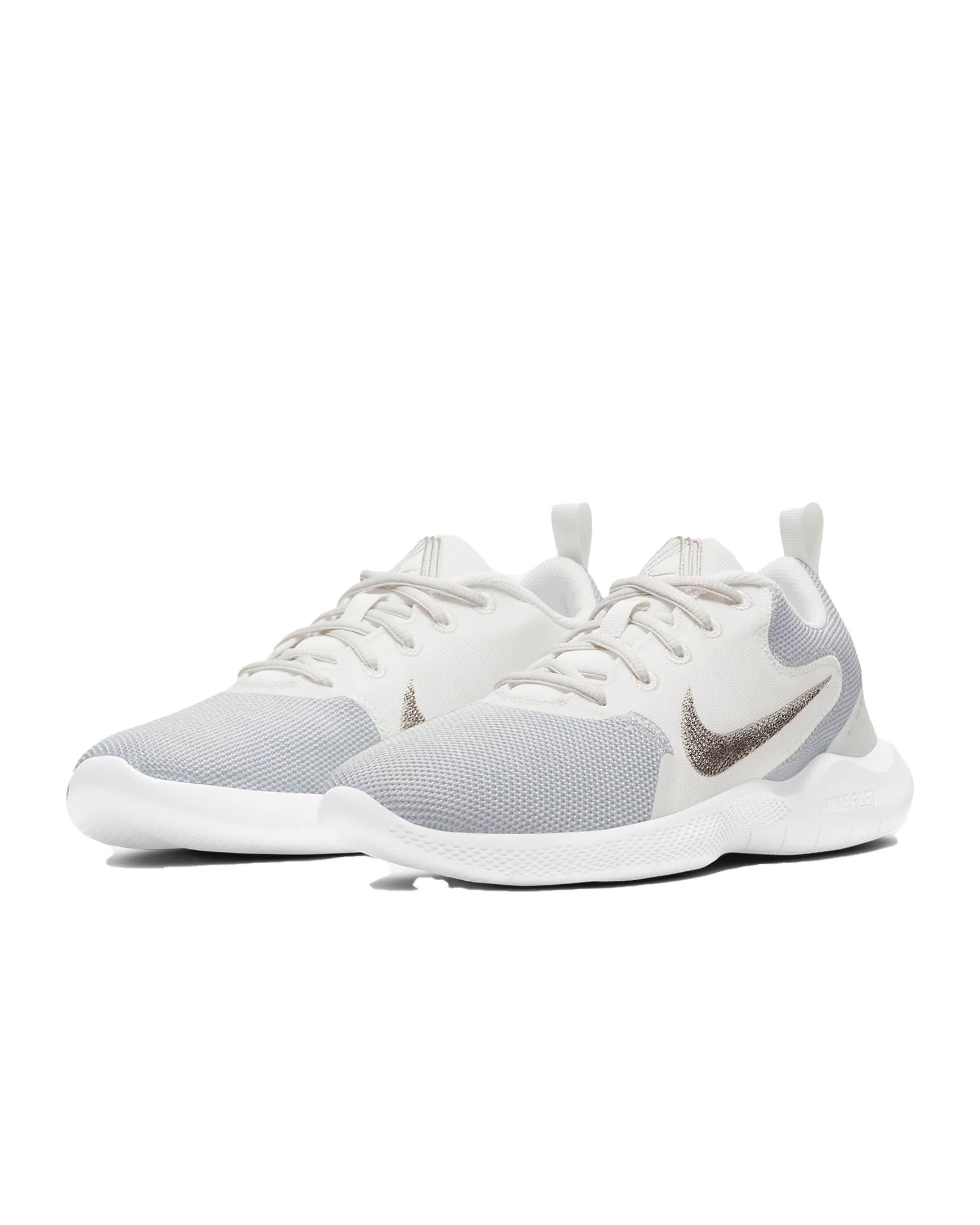 nike flex white womens
