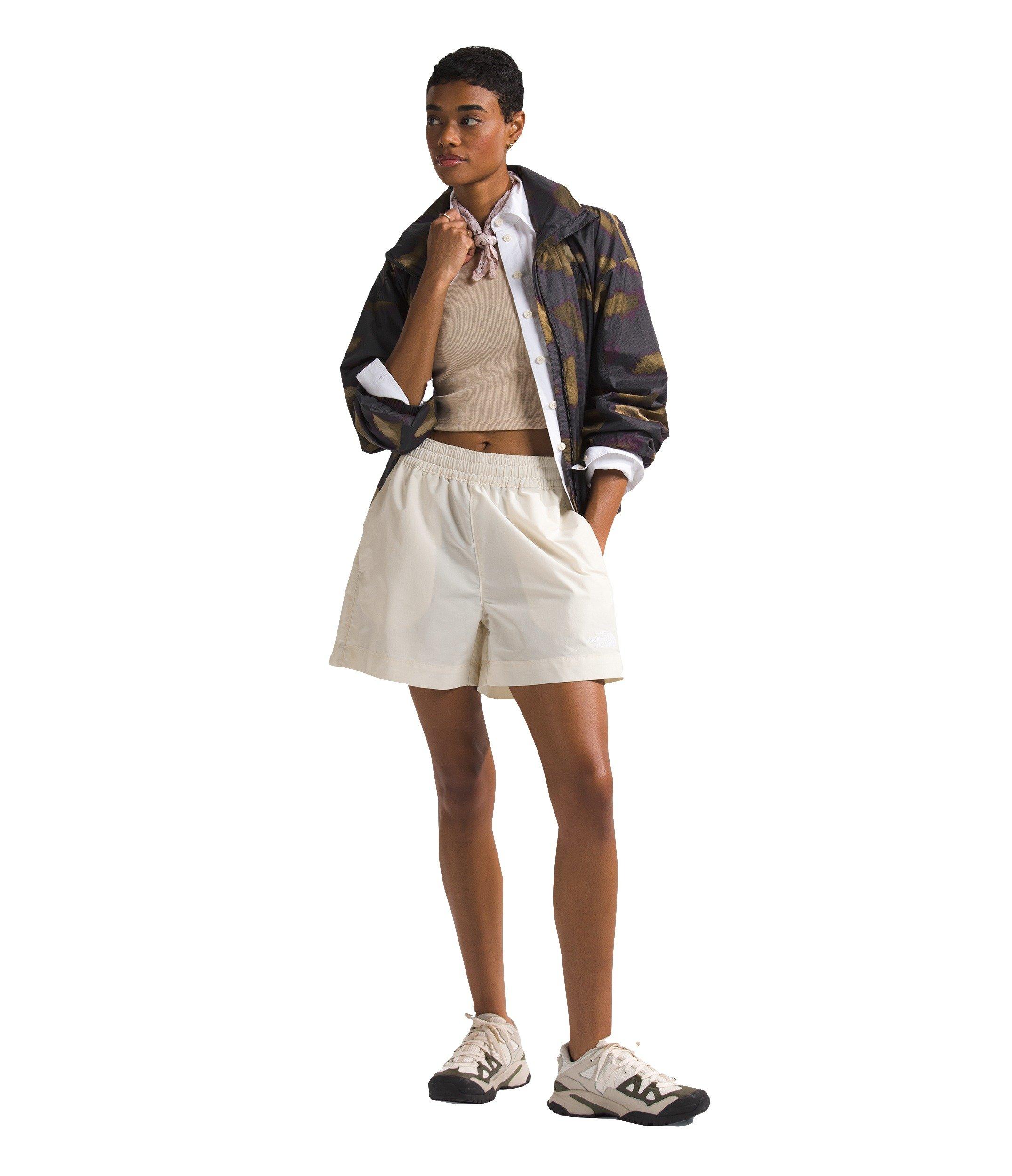 The North Face Women's Easy Wind Shorts - WHITE Thumbnail View 4