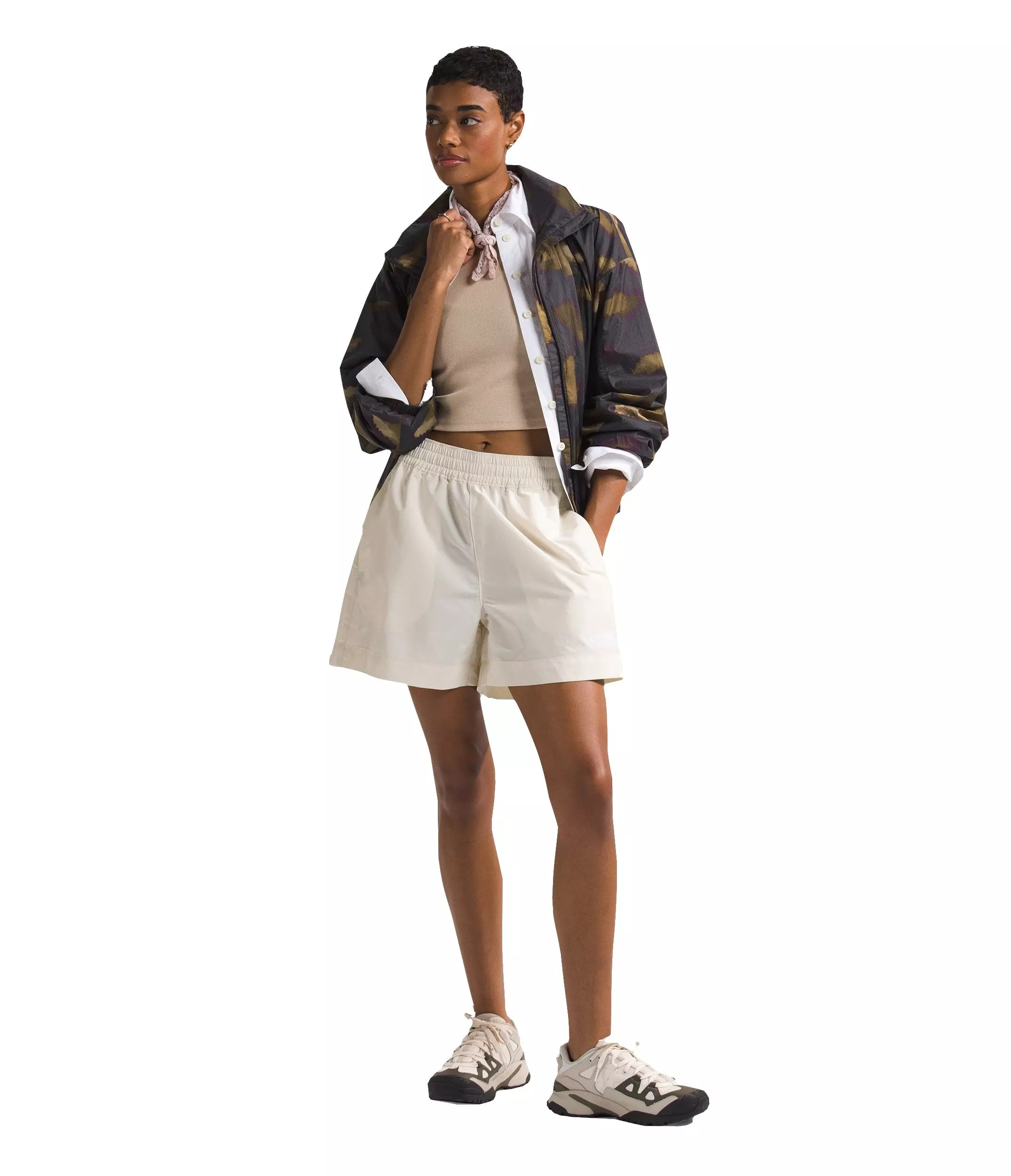 The North Face Women's Easy Wind Shorts - WHITE