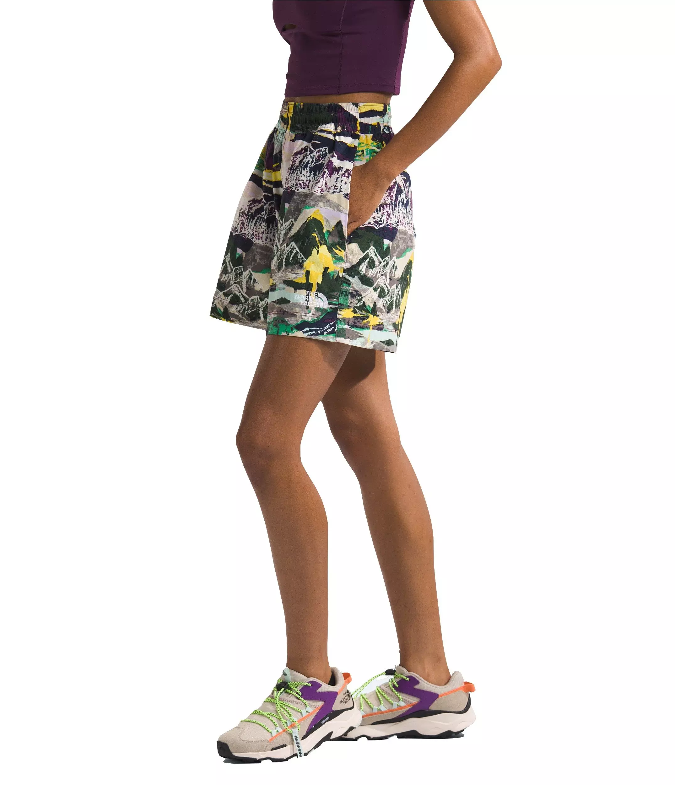 The North Face Women's Easy Wind Shorts - DK PURPLE