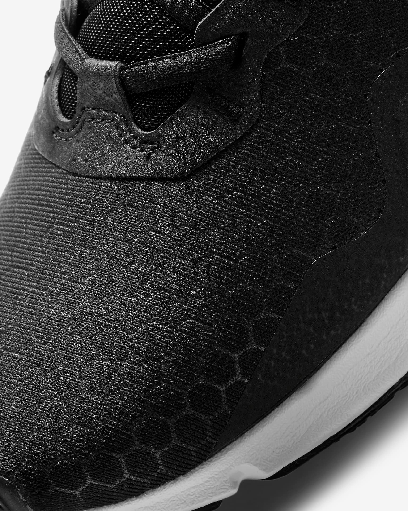 Nike Legend Essential 2 "Black" Women's Training Shoe - BLACK Thumbnail View 7