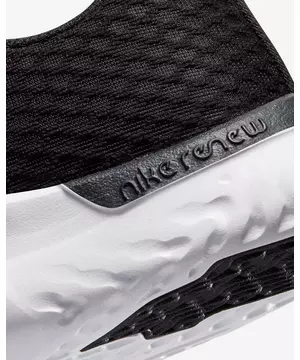 Chaussure de training Nike Renew In-Season TR 10 pour Femme Noir