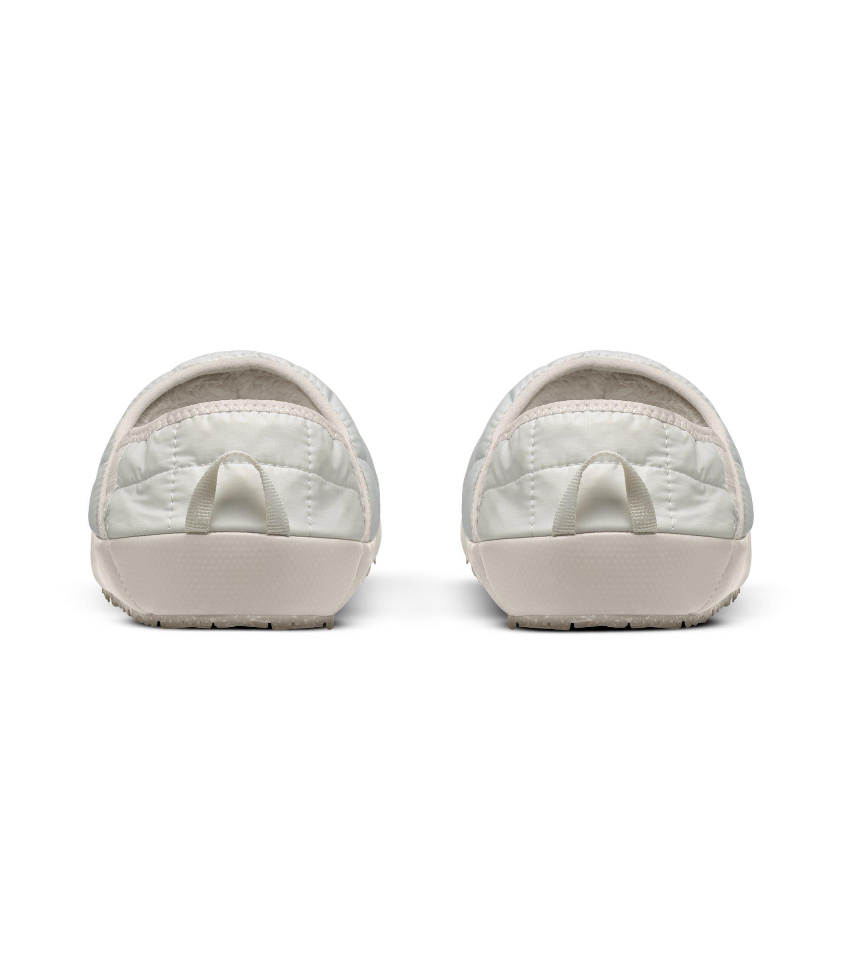 The North Face ThermoBall Traction Mules V "Gardenia White/Silver Grey" Women's Shoe - WHITE/SILVER Thumbnail View 3