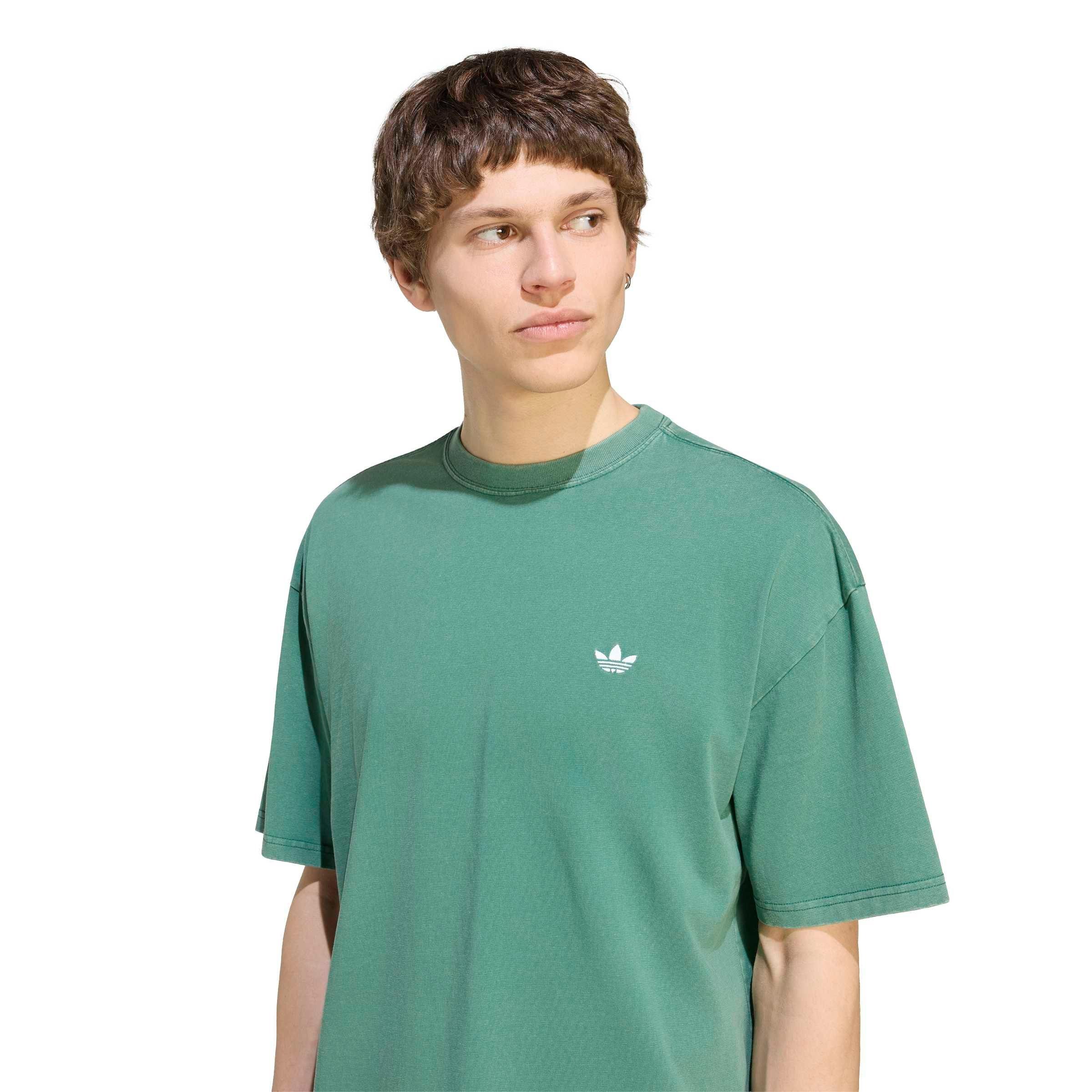 adidas Originals Men's Trefoil Essentials Washed Loose T-Shirt - Green - GREEN