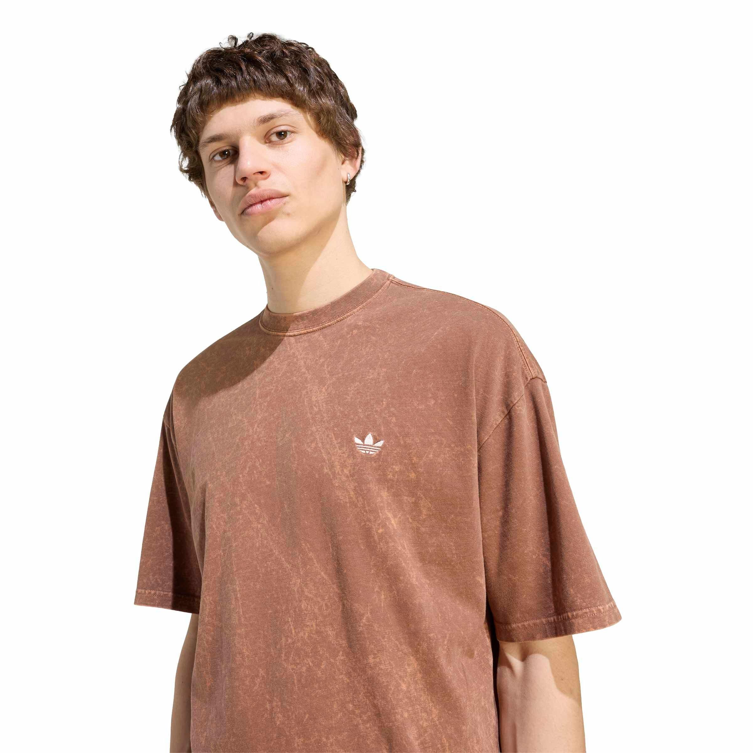 adidas Originals Men's Trefoil Essentials Washed Loose T-Shirt - Brown - BROWN
