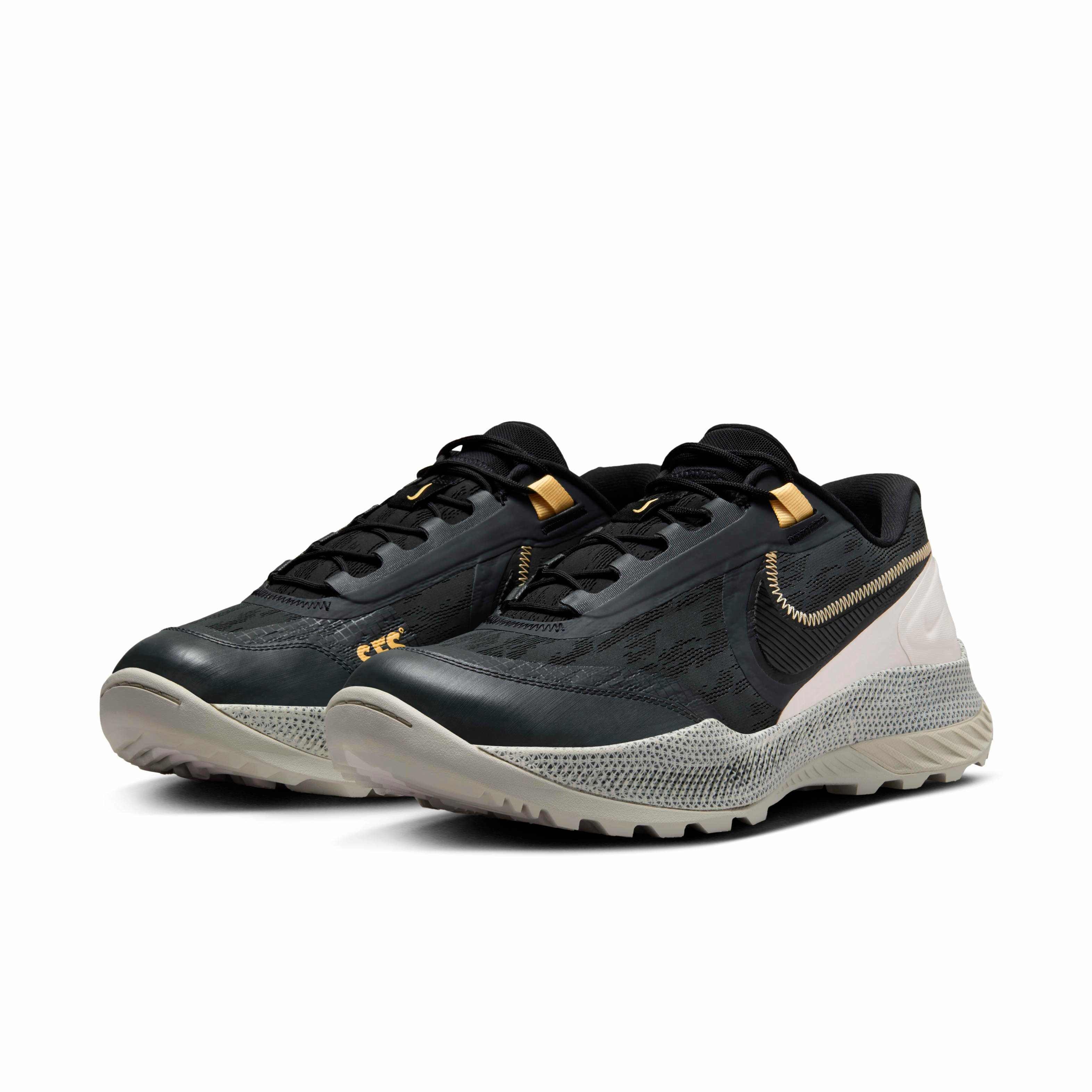 NIKE React SFB CARBON low 29cm ブラック SFS Nike React SFB Carbon Low Men's Elite Outdoor Shoes. Nike.com