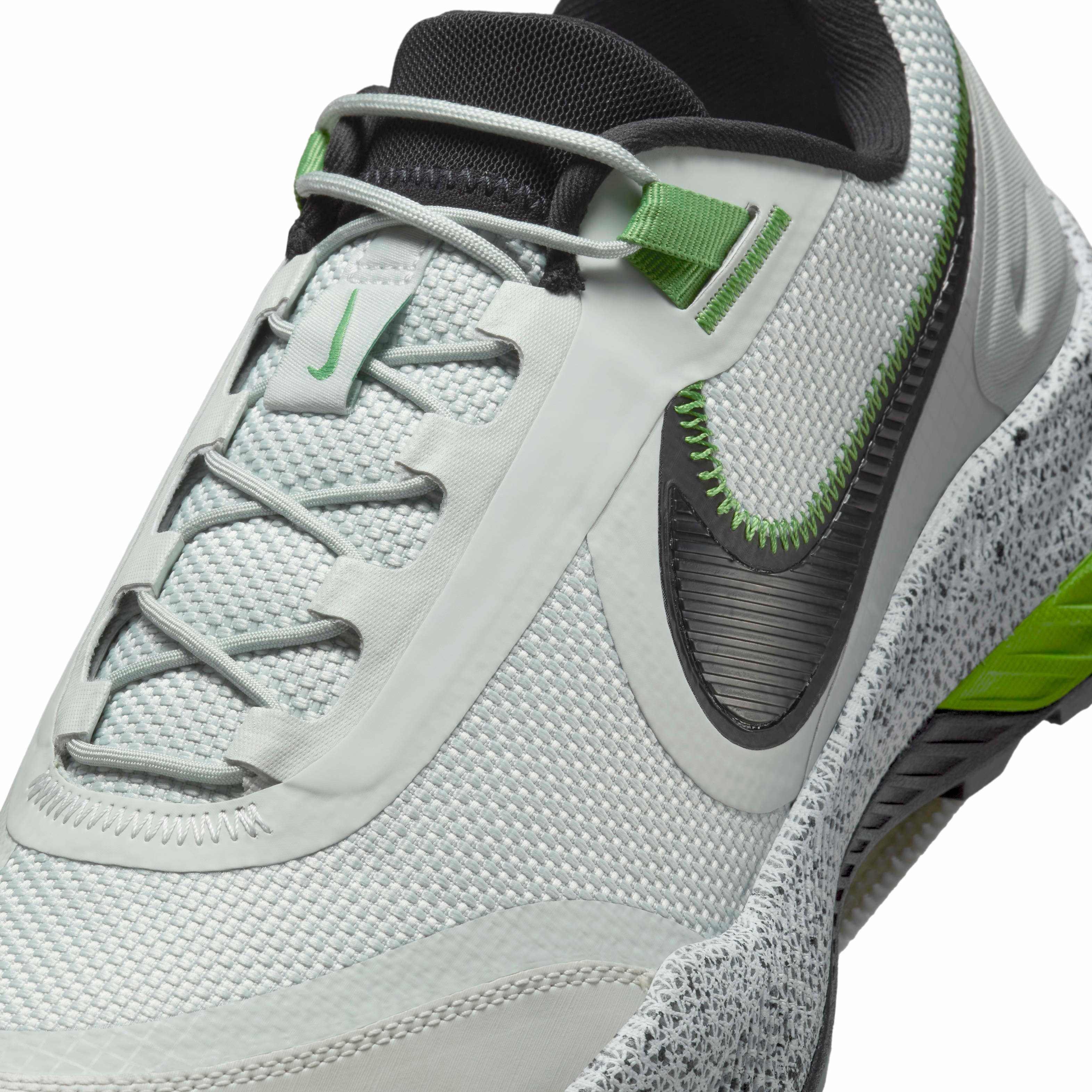 Nike React SFB Carbon Low Men's "Light Silver/Chlorophyll/Chlorophyll/Black" Boot