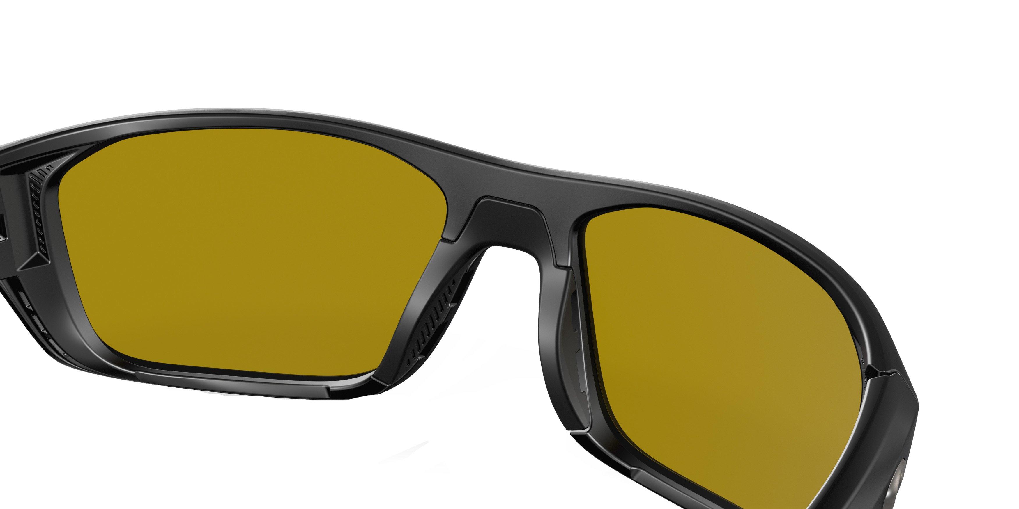 Costa Del Mar Whitetip Pro 580G Polarized Sunglasses - BLACK/GOLD Thumbnail View 5
