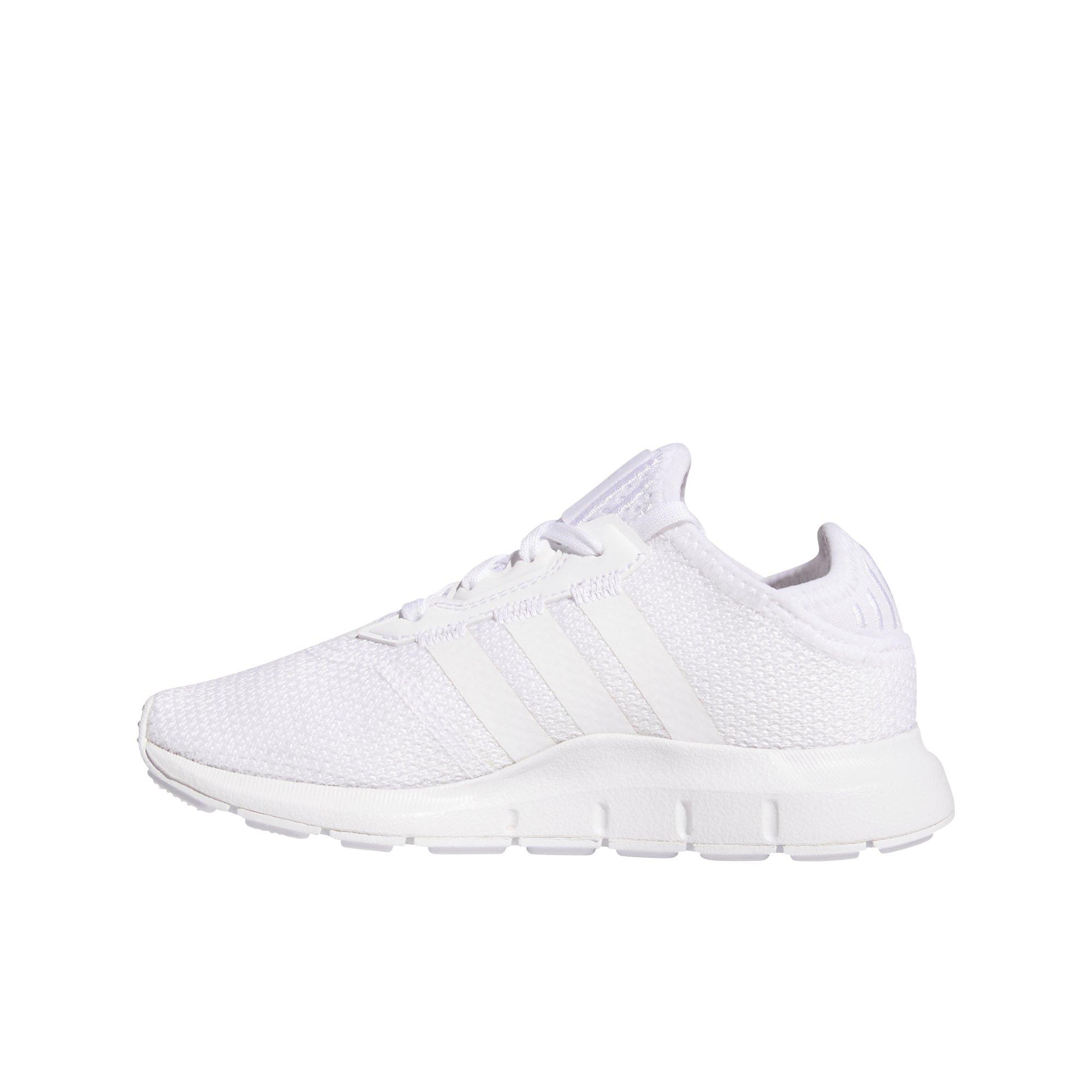 women's swift run adidas shoes
