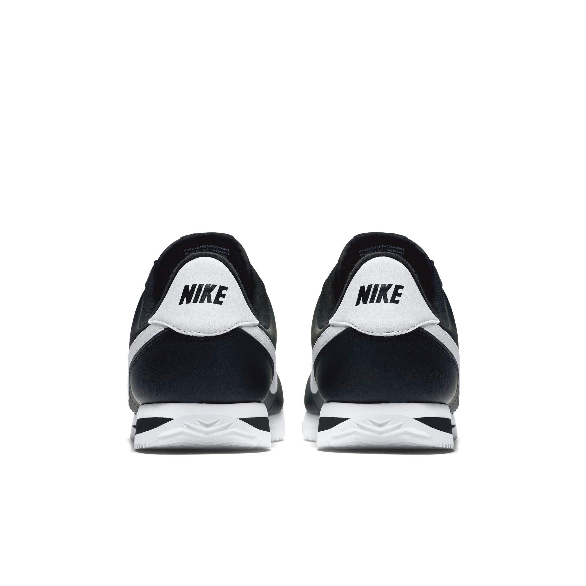Nike Cortez Black/White •
