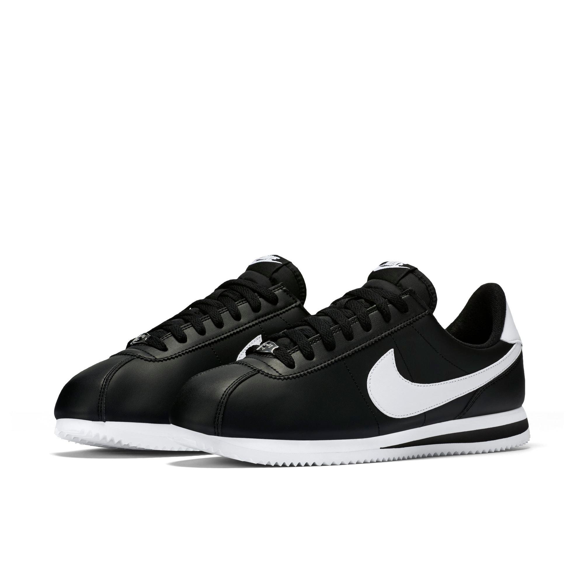 Nike Cortez Black/White •