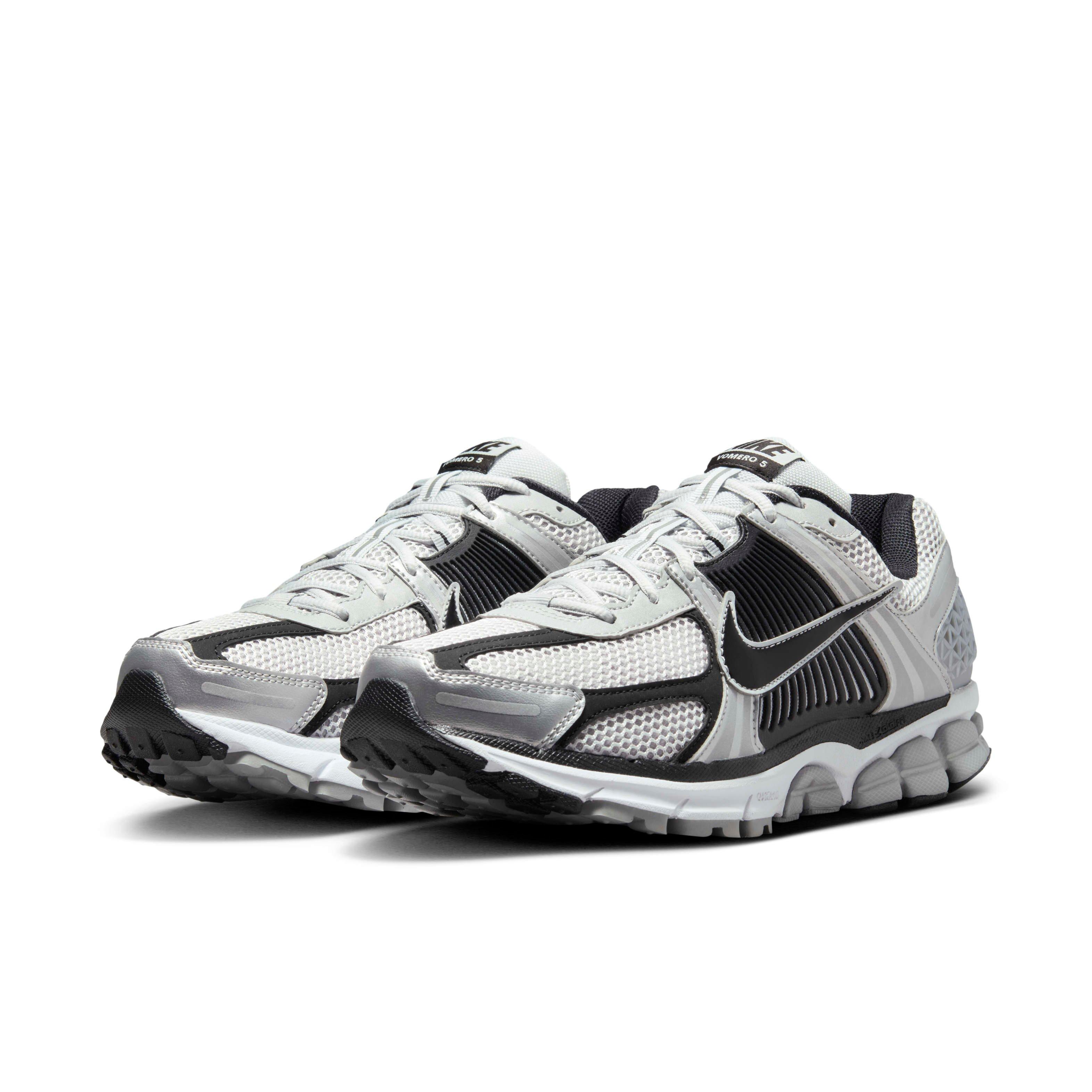 Nike Zoom Vomero 5 Men's "Metallic Silver/Pure Platinum/White/Black" Shoe