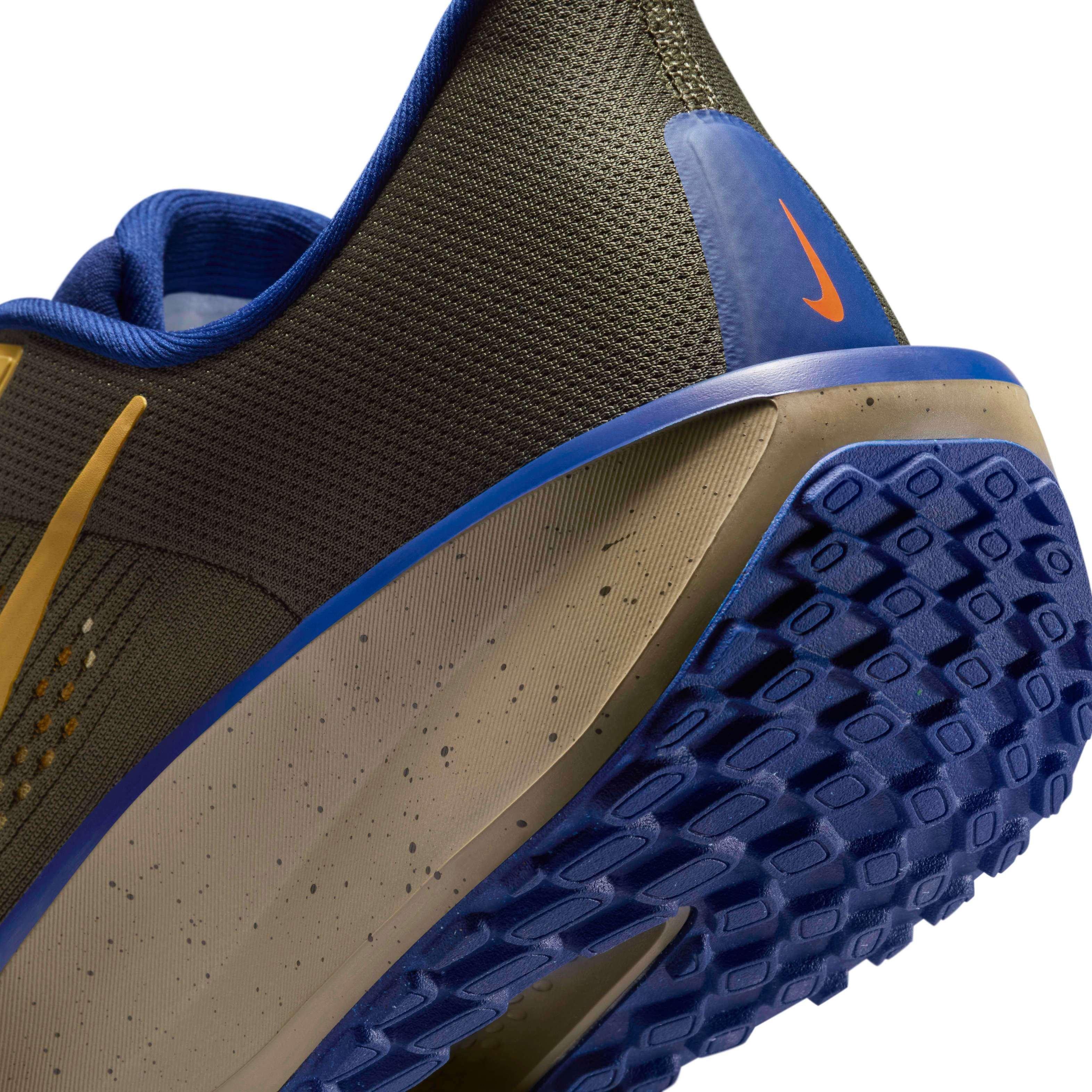 Nike Quest 6 "Cargo Khaki/Deep Royal Blue/Neutral Olive/Infinite Gold" Men's Running Shoe - KHAKI/BLUE/OLIVE/GOLD Thumbnail View 8
