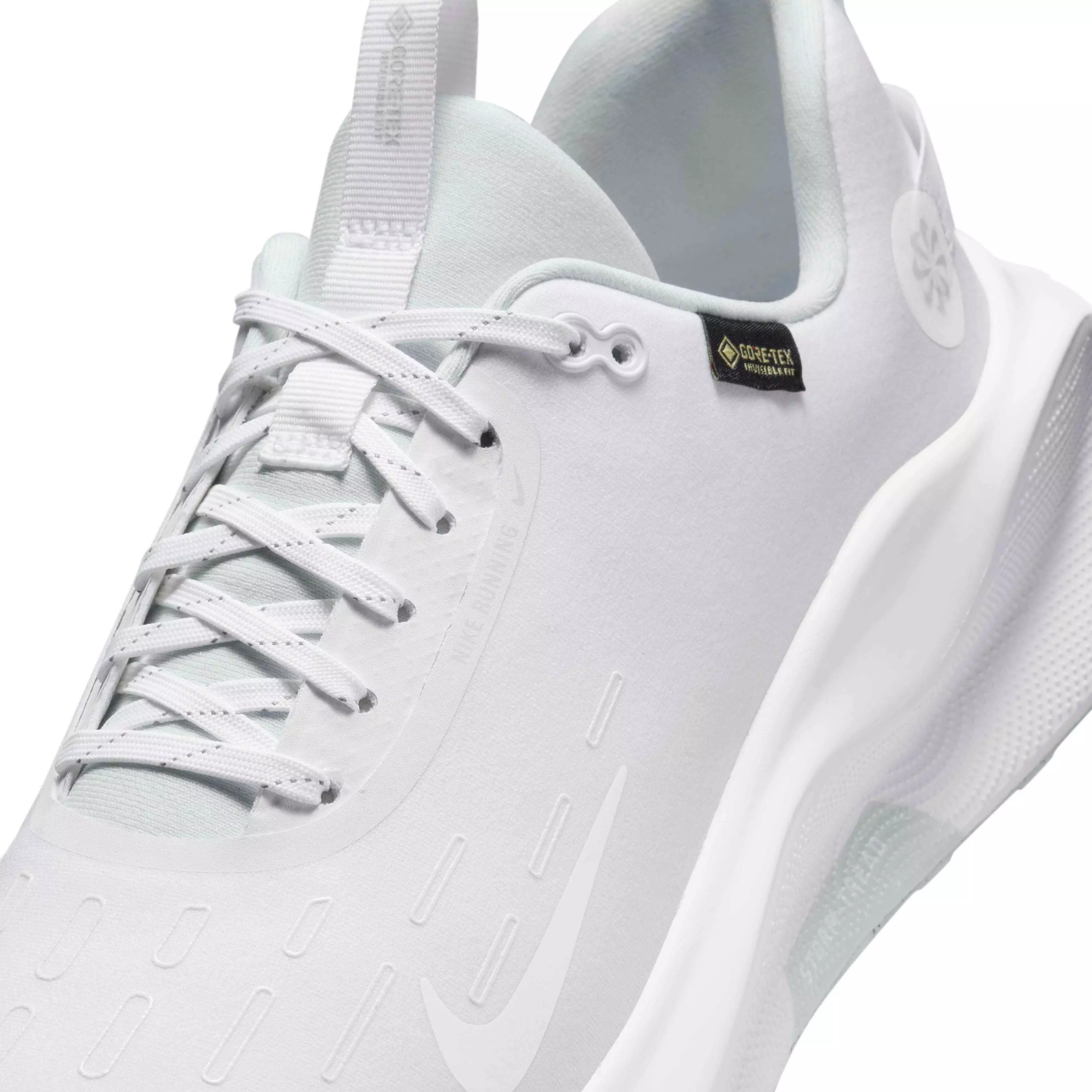 Nike InfinityRN 4 GORE-TEX "White/Pure Platinum/White" Men's Running Shoe - WHITE/PLATINUM/WHITE