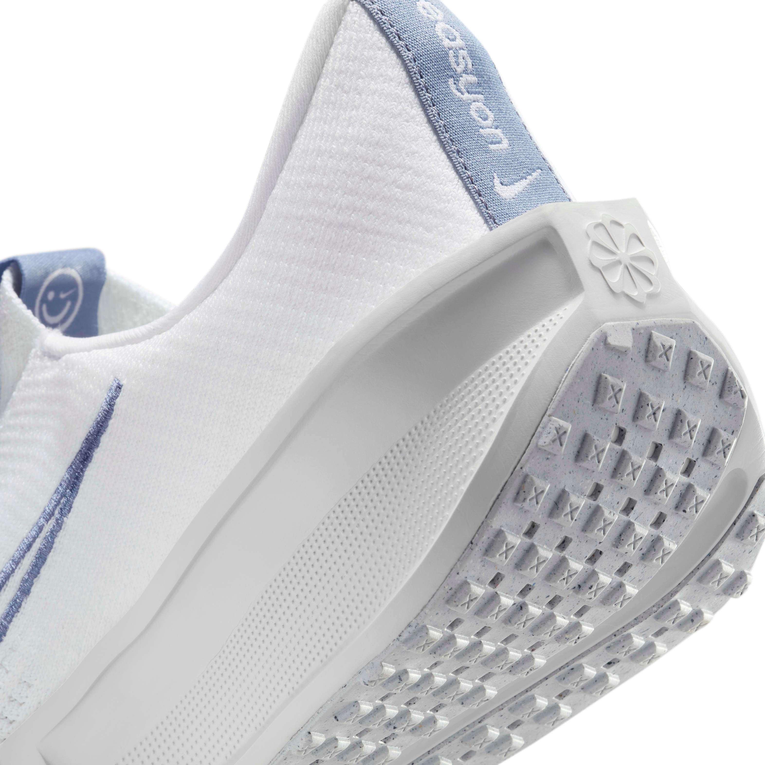 Nike Interact Run EasyOn "White/Black/Photon Dust/Racer Blue" Men's Running Shoe - WHITE/BLACK/DUST/BLUE Thumbnail View 8