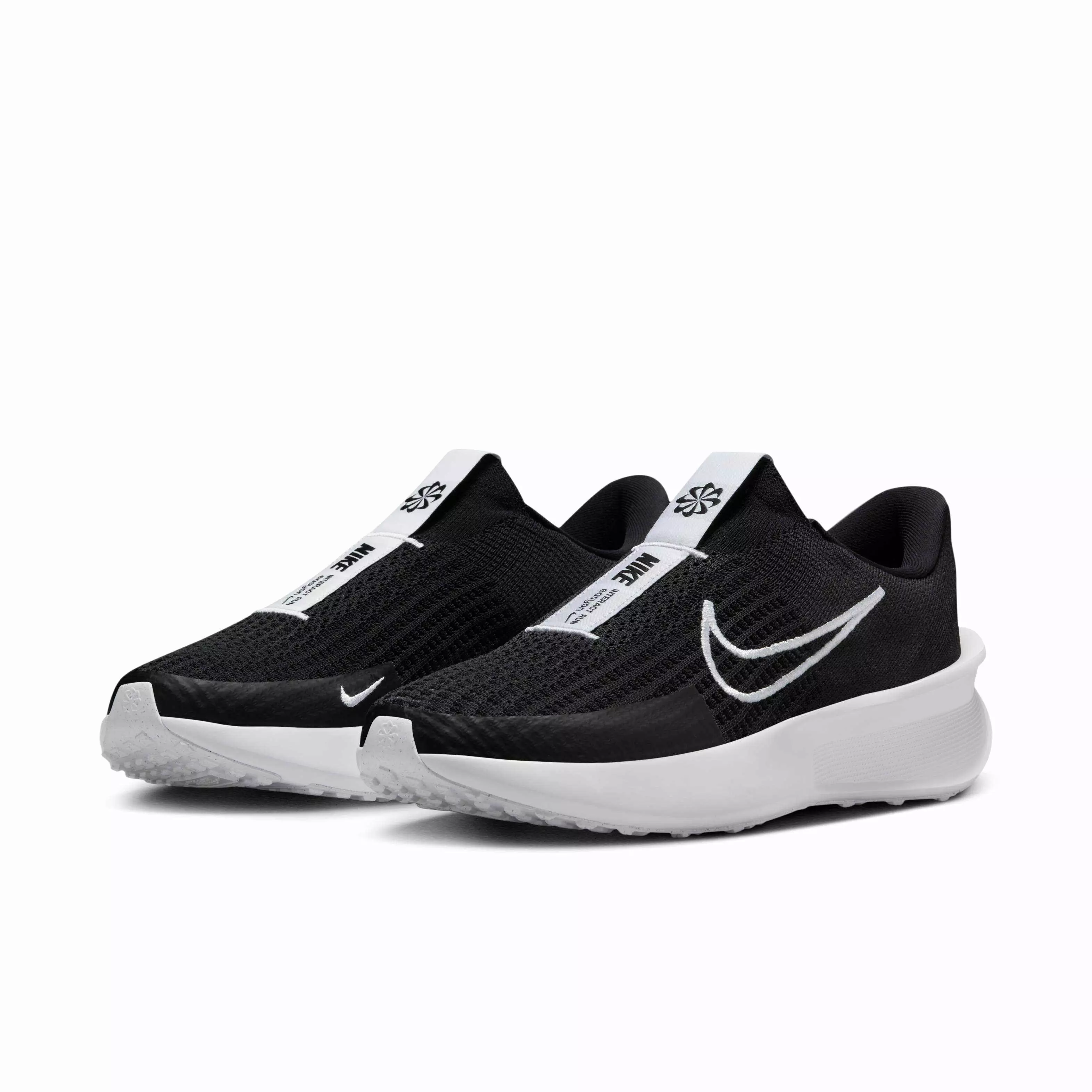 Nike Interact Run EasyOn "Black/Black/White" Men's Running Shoe - BLACK/BLACK/WHITE