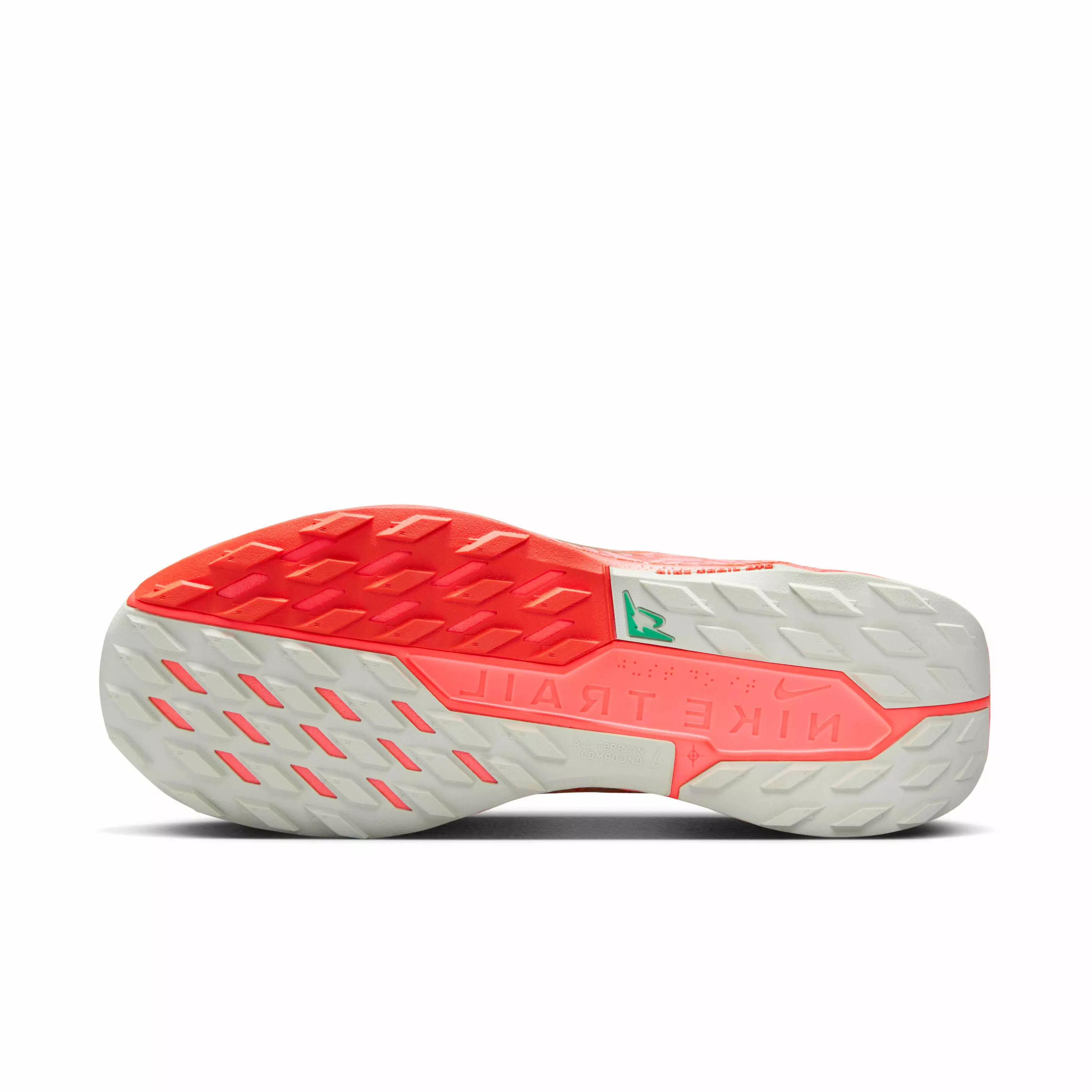 Nike Pegasus Trail 5 GORE-TEX "Light Silver/Light Wild Mango/Vintage Coral/Hyper Crimson" Men's Trail Running Shoe - LT SILVER/LT MANGO/CORAL/CRIMSON