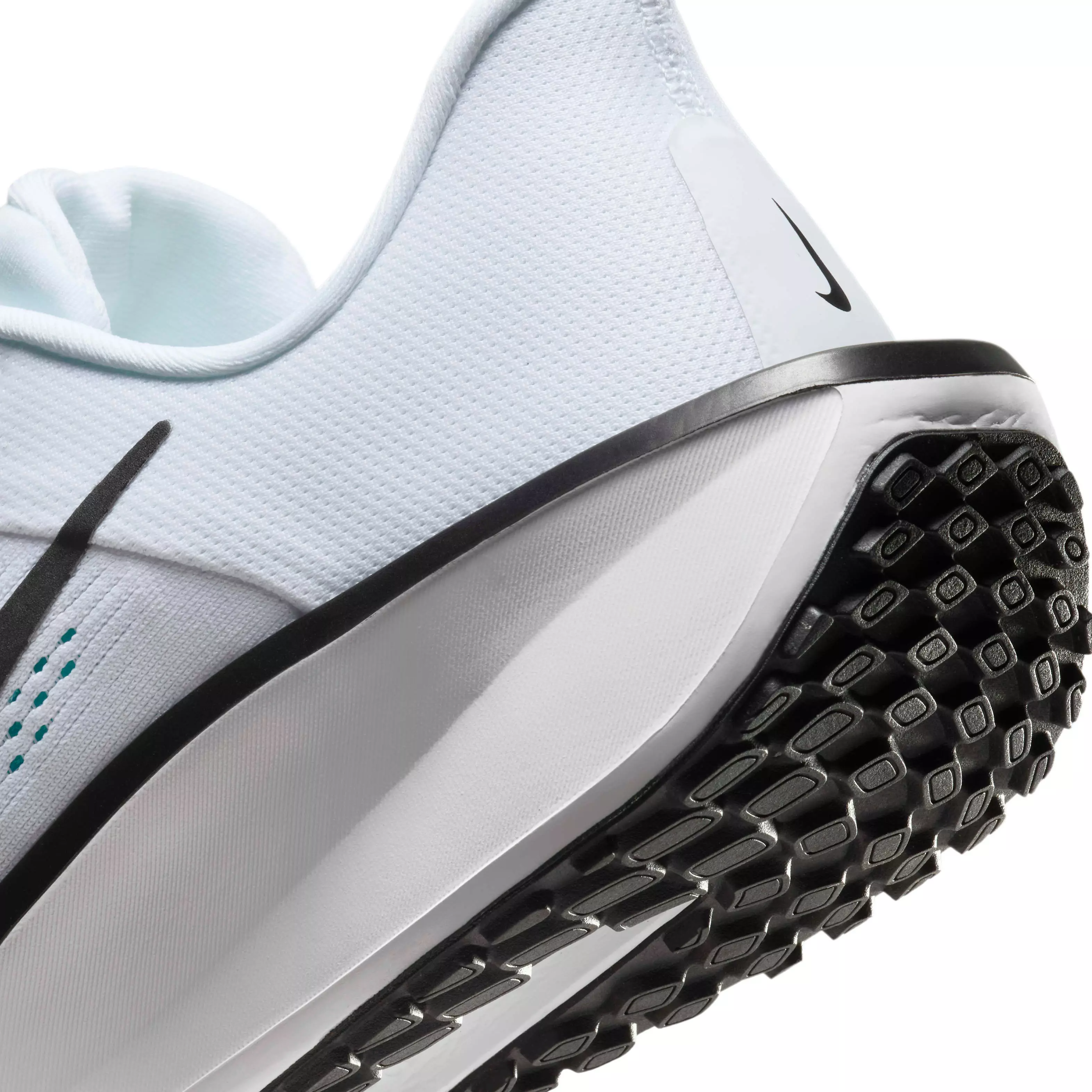 Nike Quest 6 "White/Dusty Cactus/Black" Men's Running Shoe - WHITE/CACTUS/BLACK